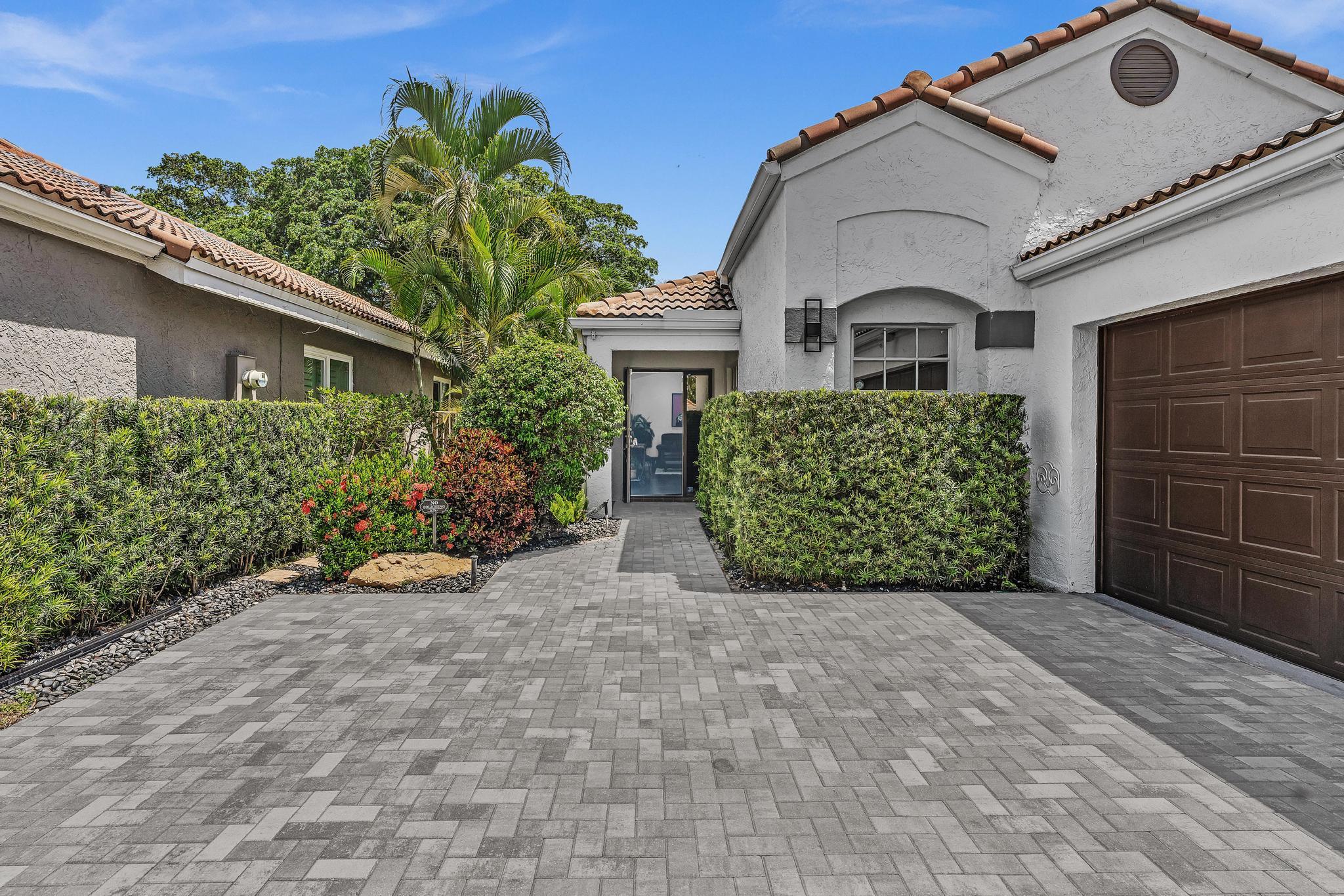 6207 La Vida, Boca Raton FL 33433