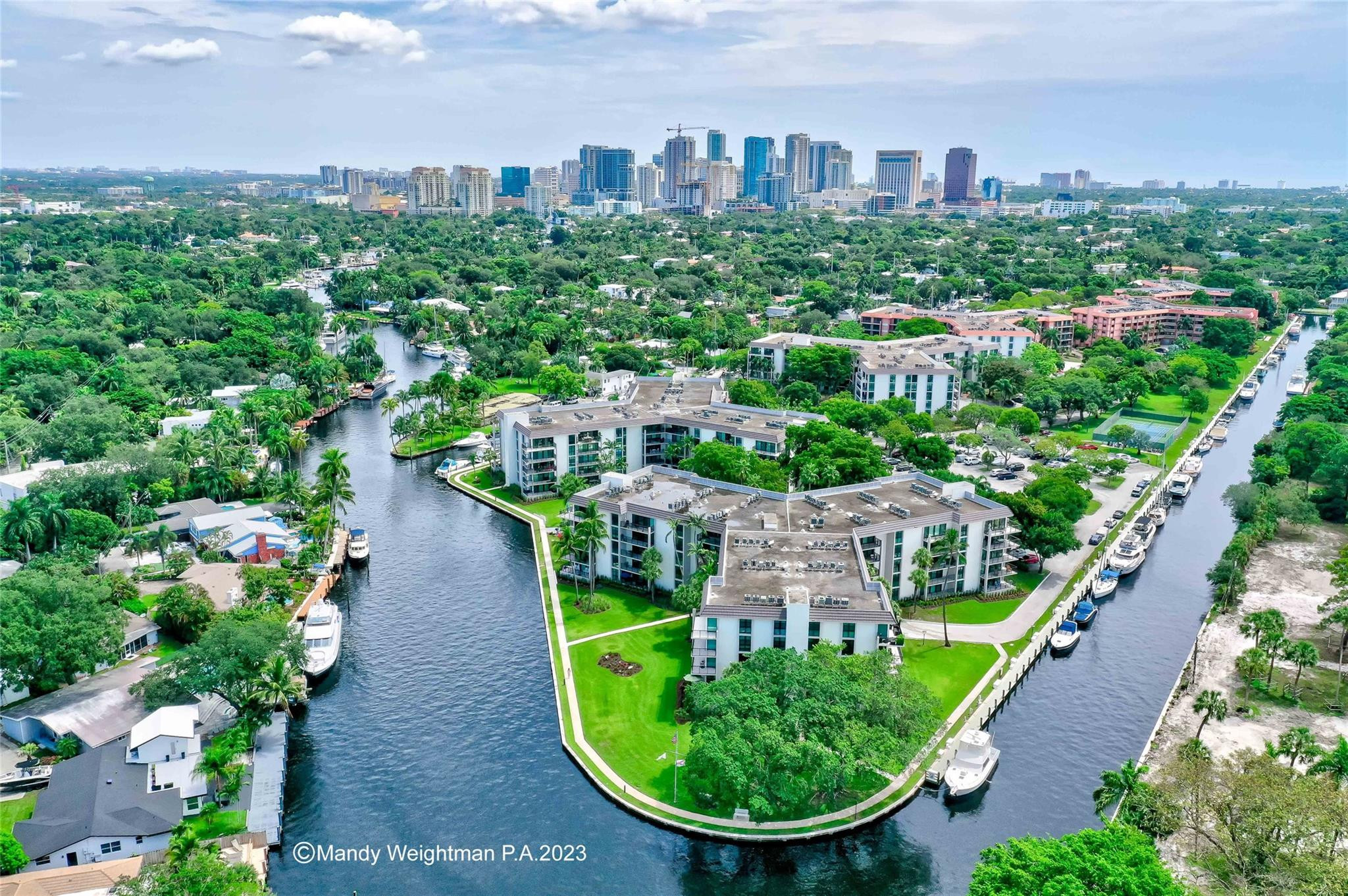1101 River Reach #415, Fort Lauderdale FL 33315