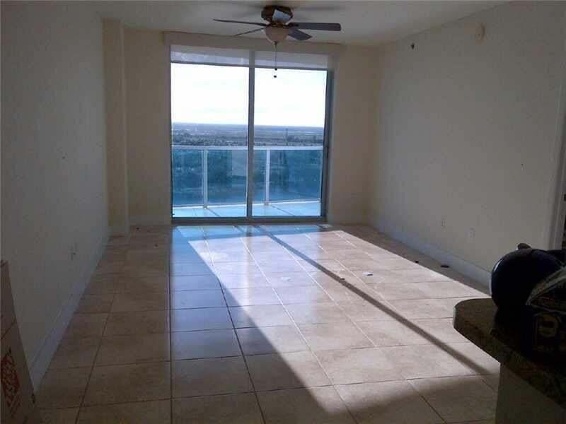 2641 N Flamingo #1604n, Sunrise FL 33323