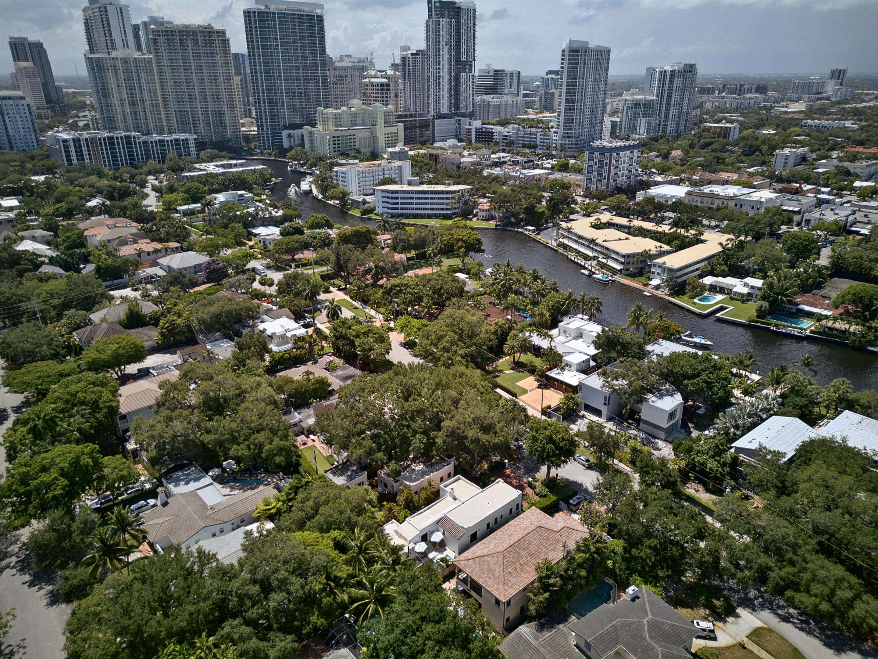 1010 N Rio Vista, Fort Lauderdale FL 33301