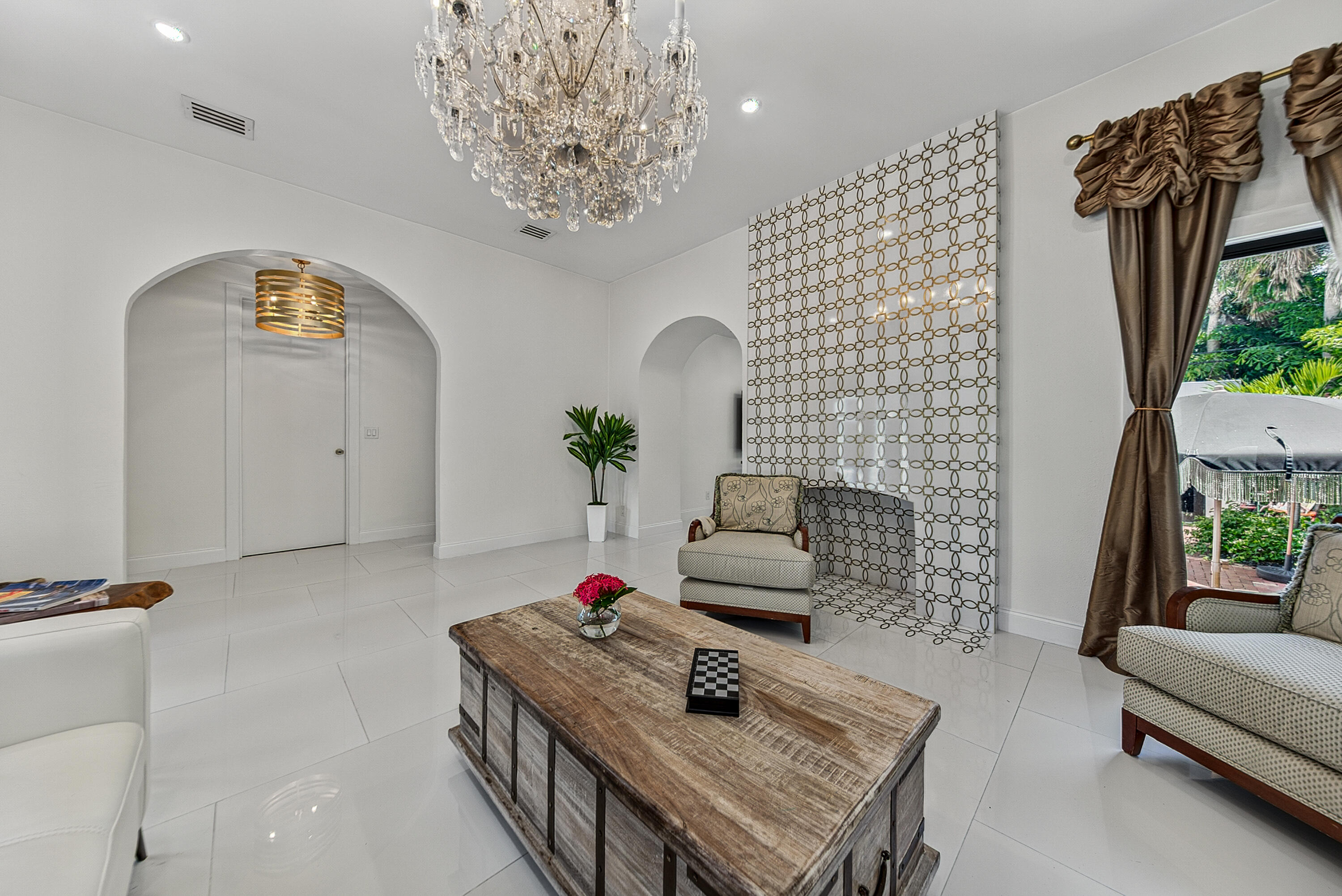 1010 N Rio Vista, Fort Lauderdale FL 33301