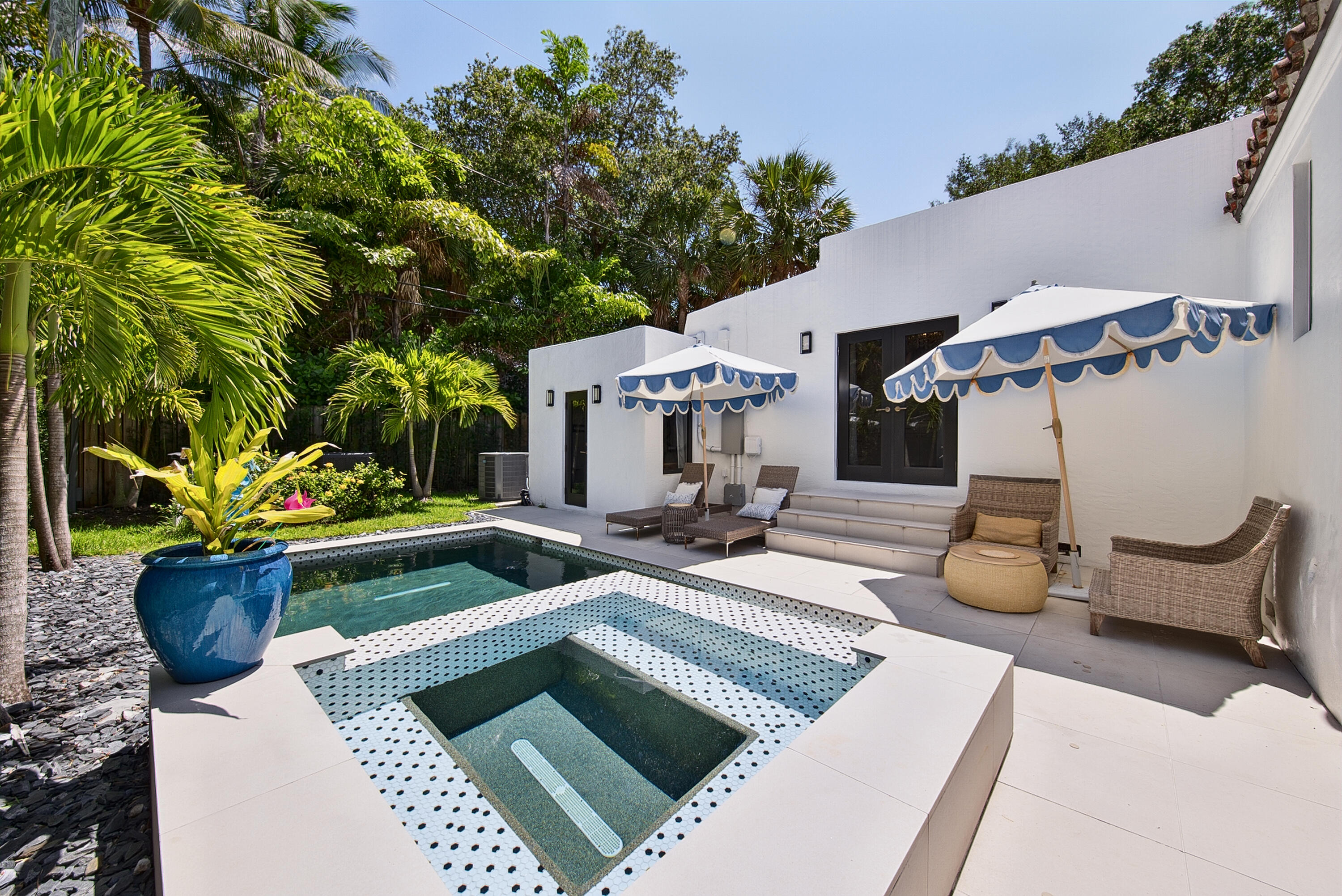 1010 N Rio Vista, Fort Lauderdale FL 33301