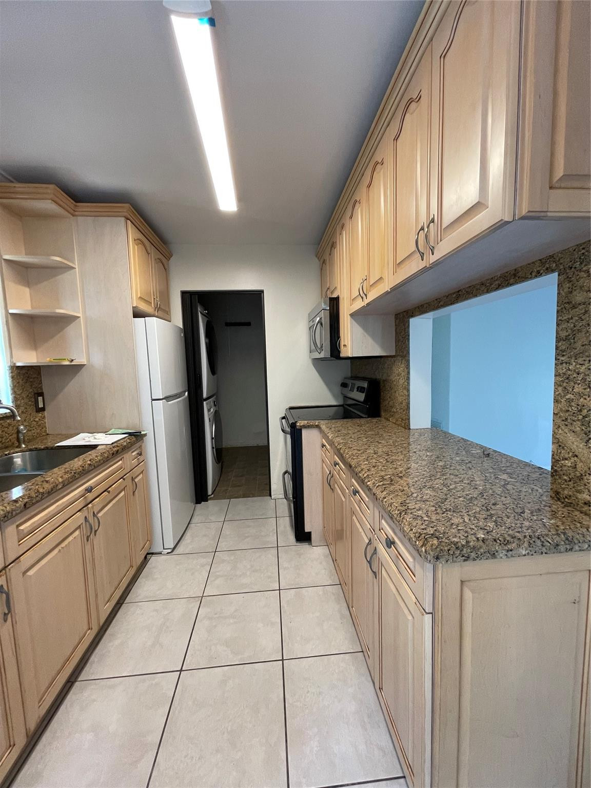 6101 NW 18th, Margate FL 33063