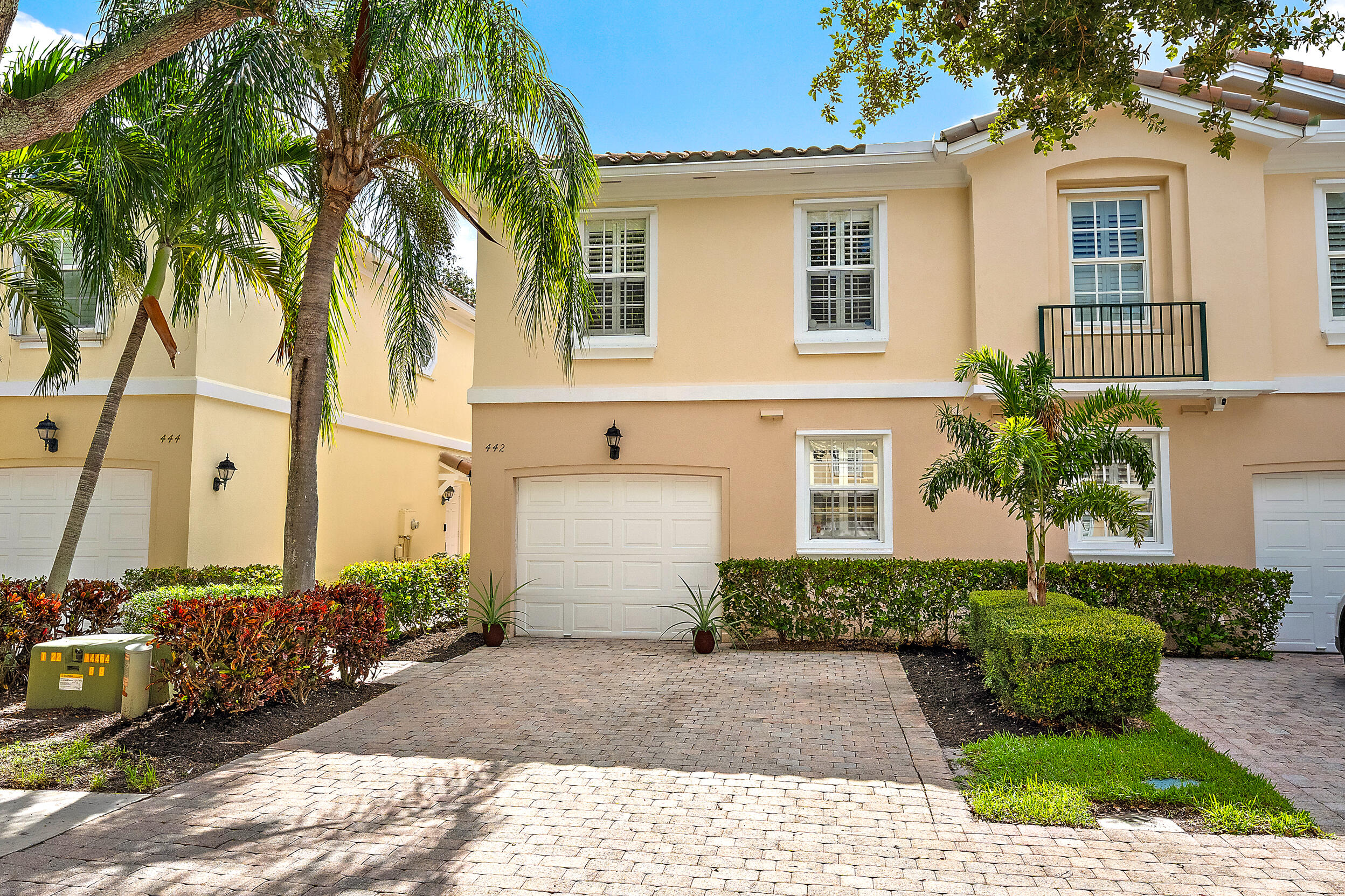 442 Capistrano, Palm Beach Gardens FL 33410