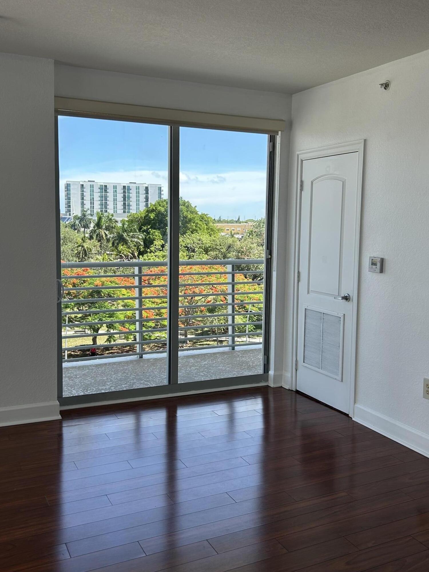 1830 Radius #514, Hollywood FL 33020
