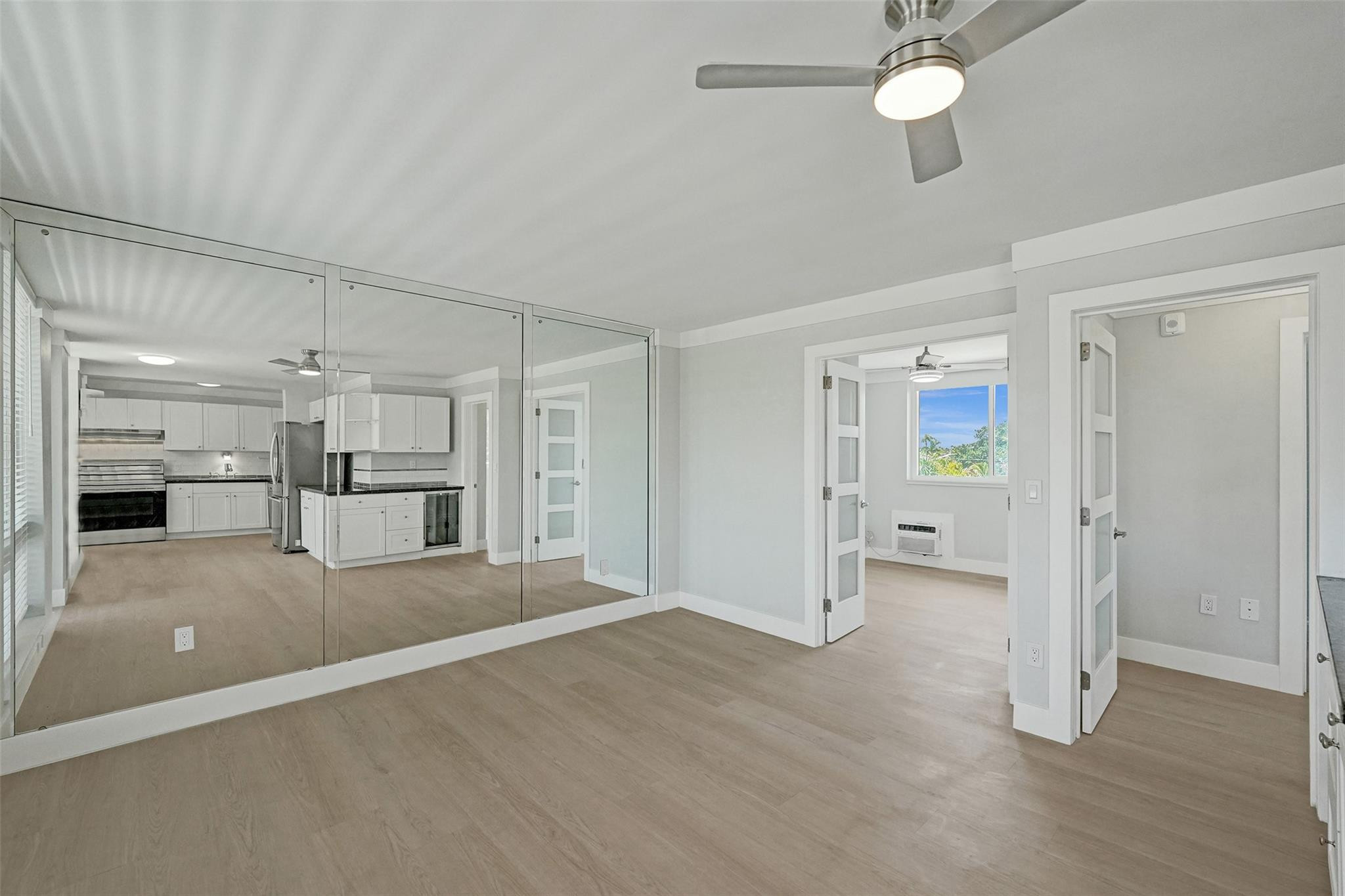 2400 NE 9th #304, Fort Lauderdale FL 33304