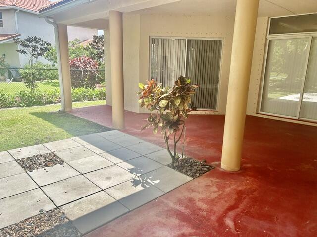6469 Bay Island, West Palm Beach FL 33411