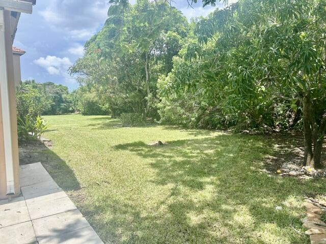 6469 Bay Island, West Palm Beach FL 33411