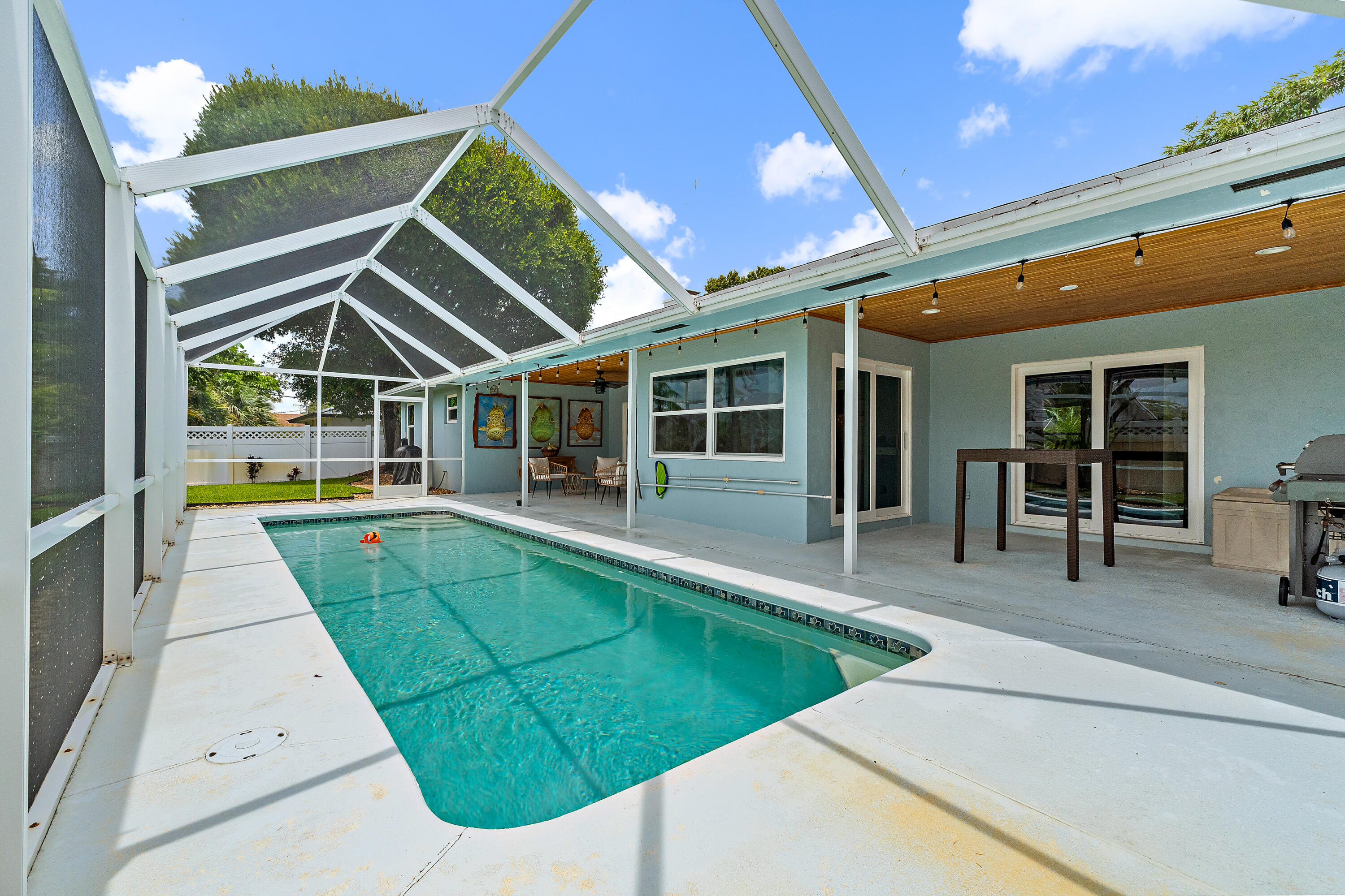 76 Wingo, Tequesta FL 33469