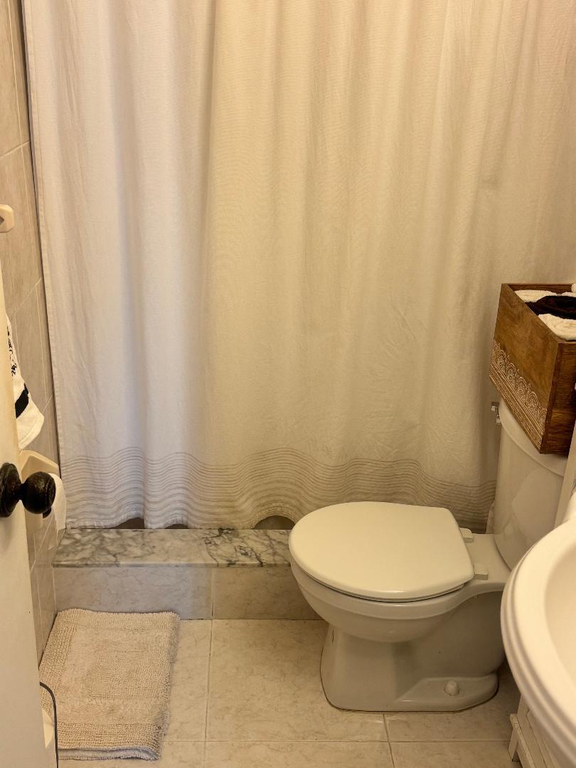 2004 NW 38th #803, Lauderdale Lakes FL 33311
