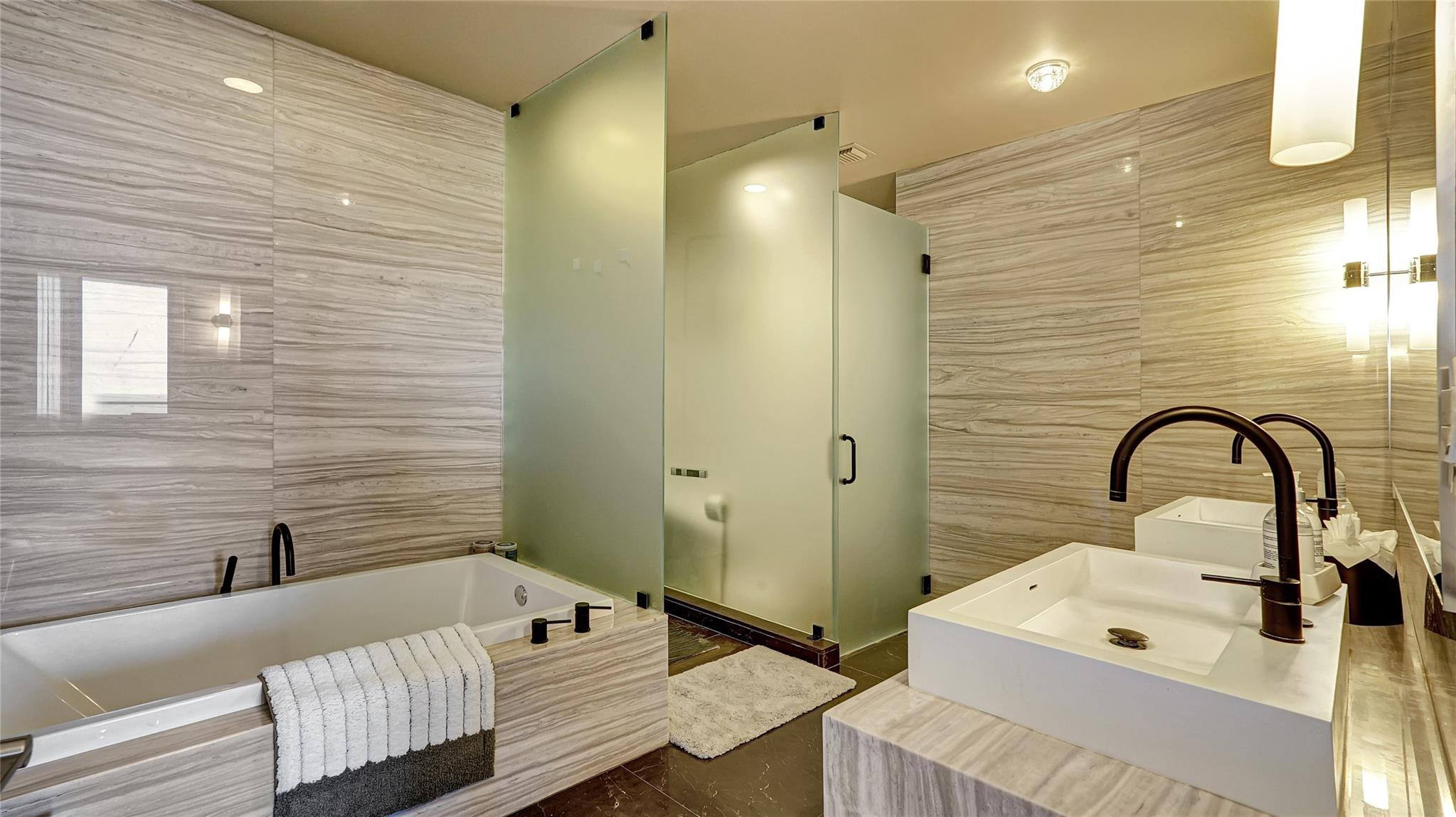 2200 N Ocean #S905, Fort Lauderdale FL 33305