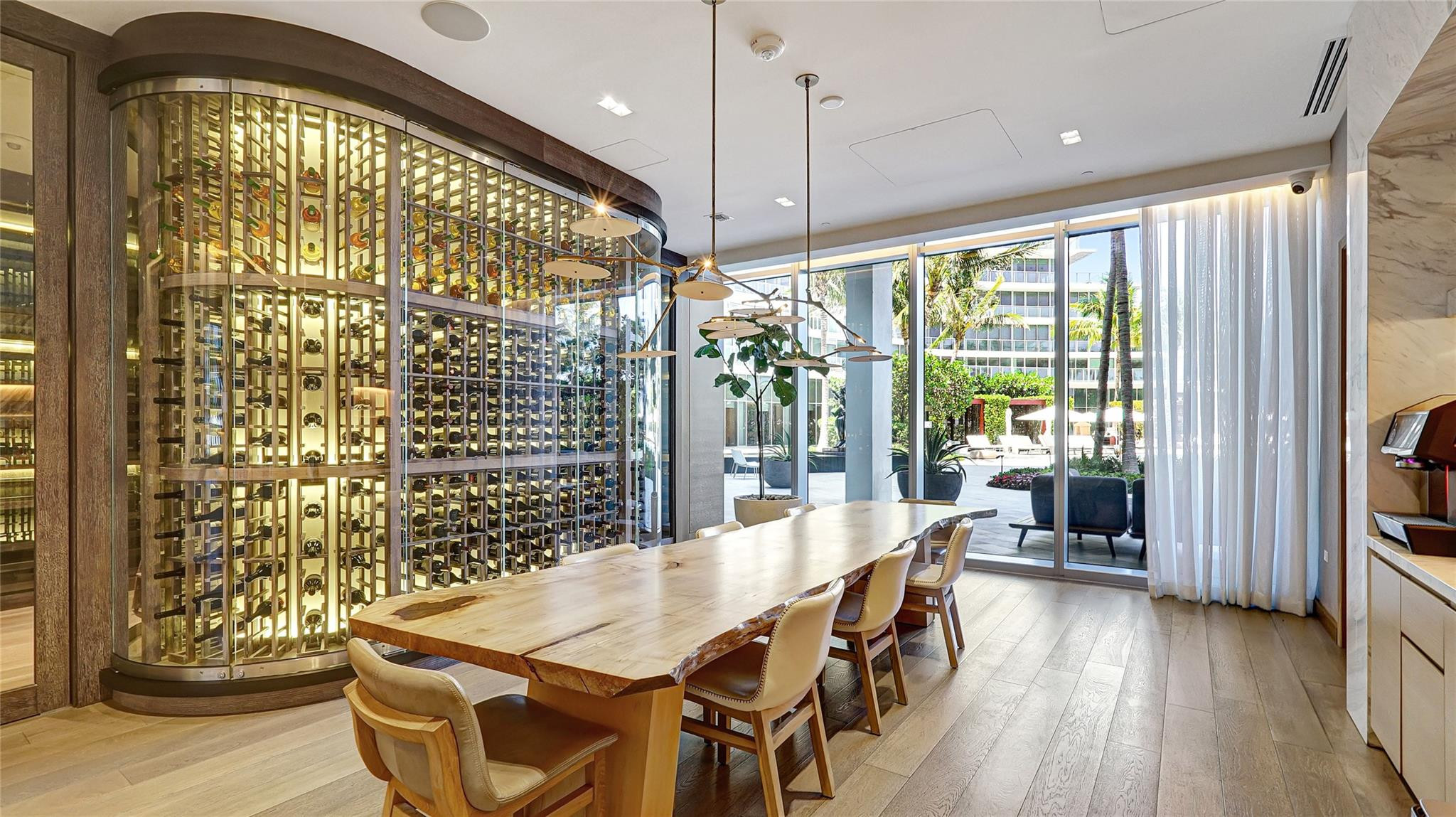 2200 N Ocean #S905, Fort Lauderdale FL 33305
