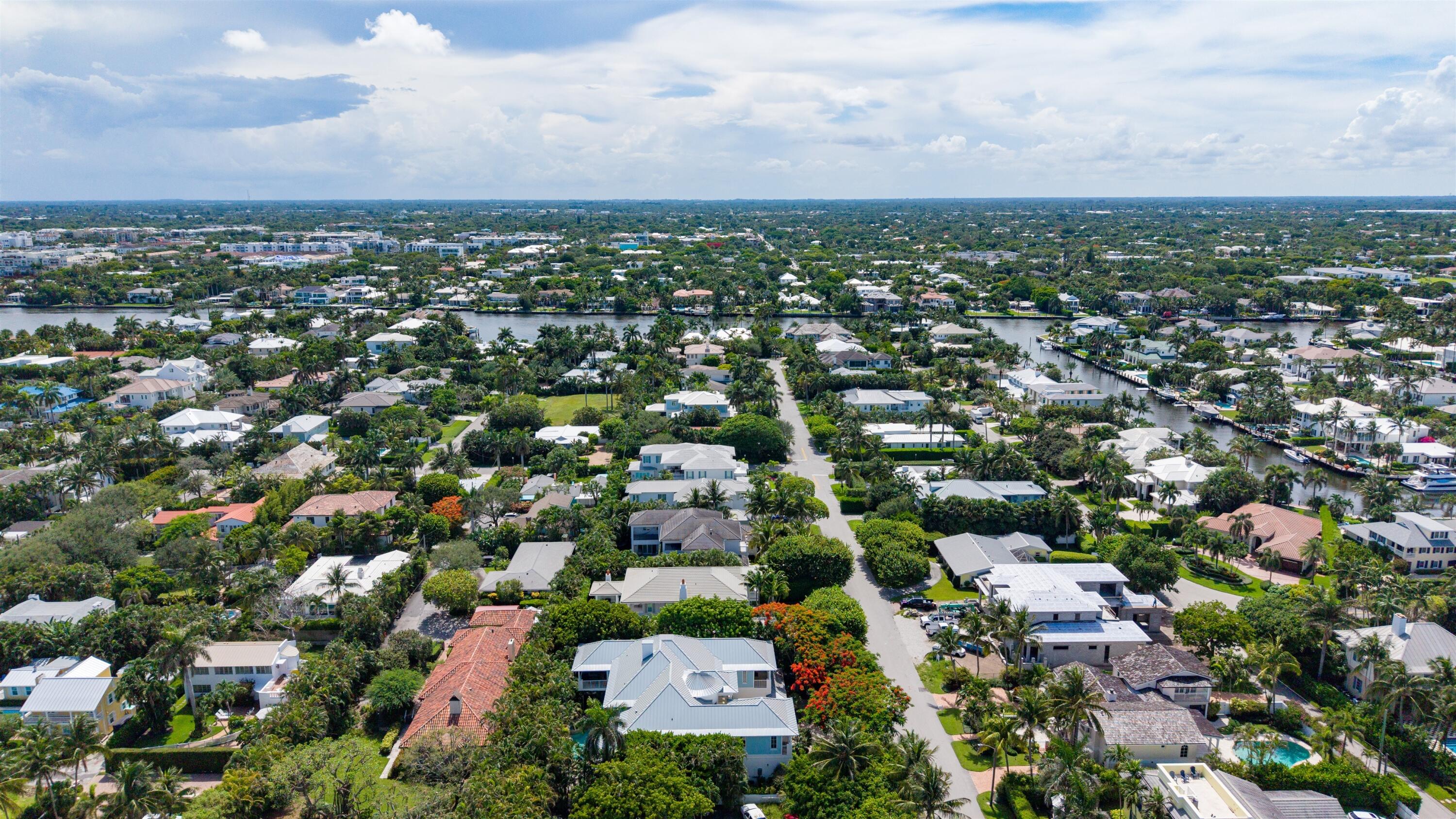 1232 Seaspray, Delray Beach FL 33483