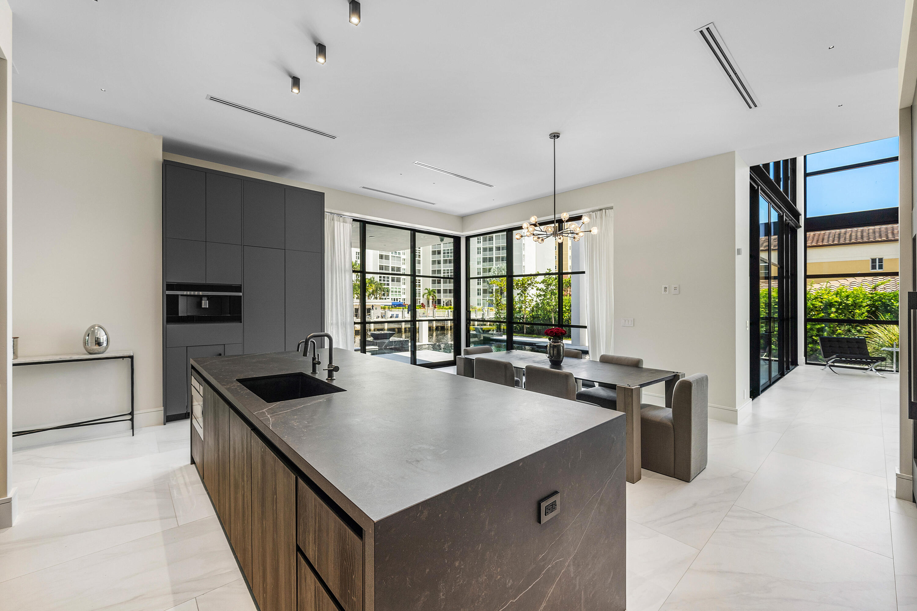 1670 E Terra Mar, Lauderdale By The Sea FL 33062