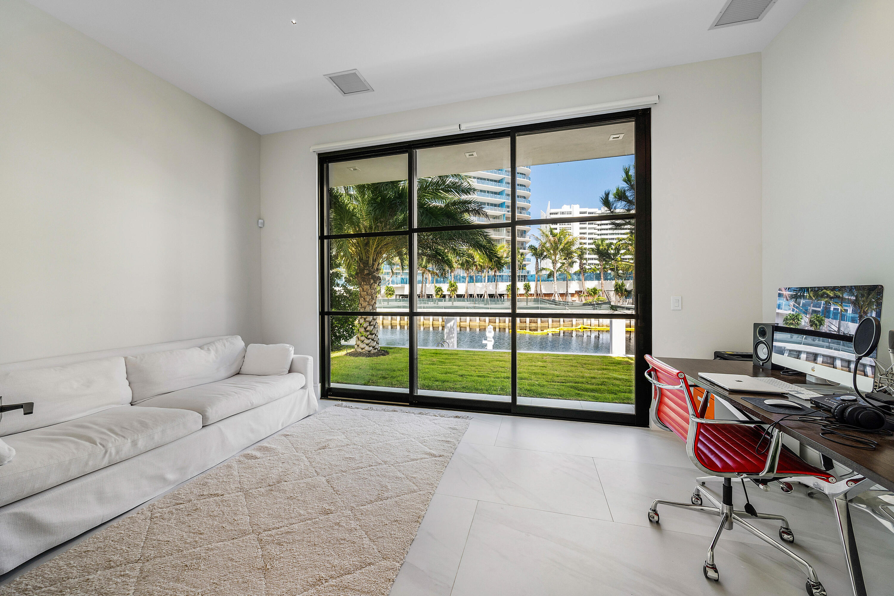 1670 E Terra Mar, Lauderdale By The Sea FL 33062
