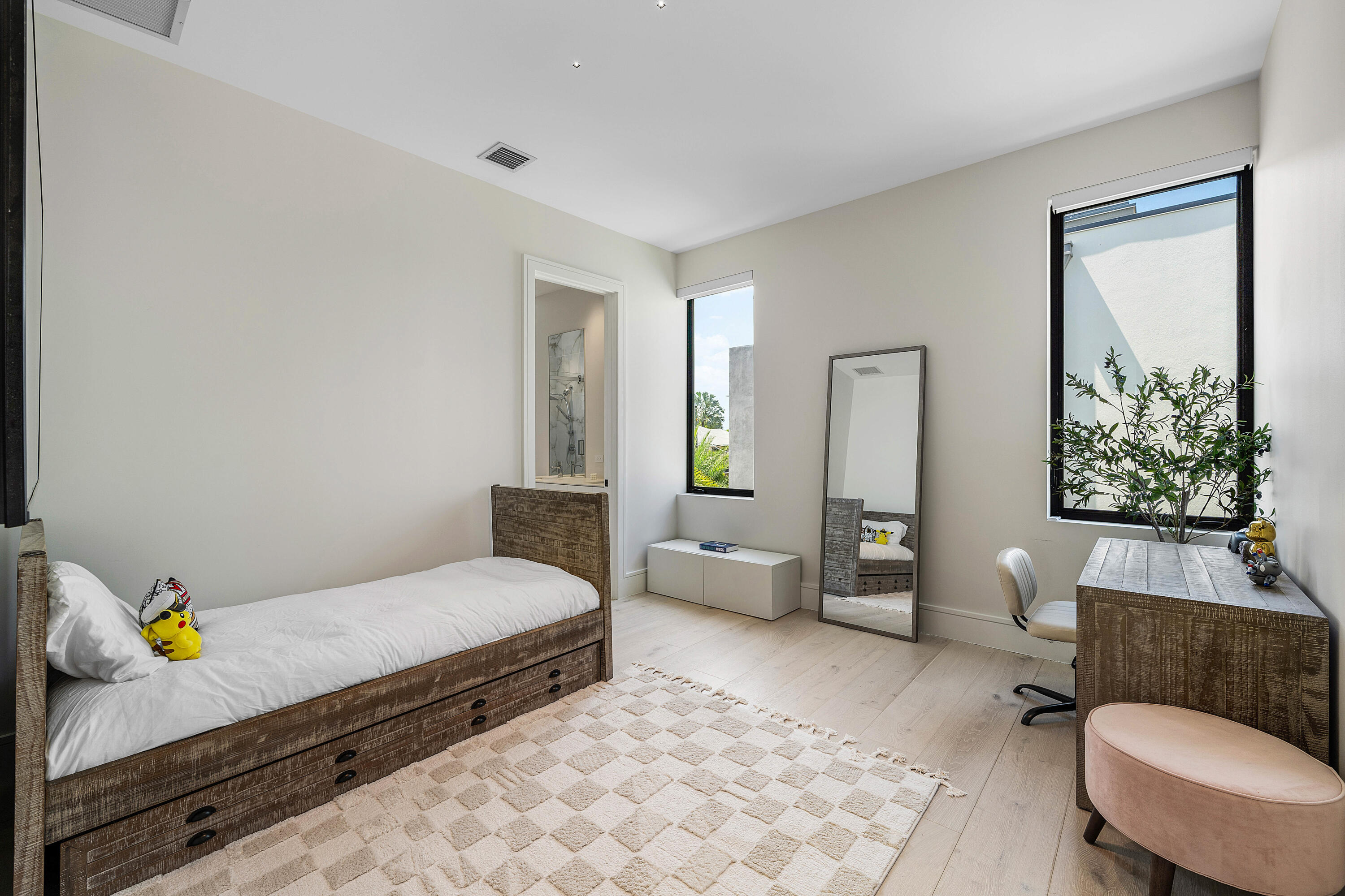 1670 E Terra Mar, Lauderdale By The Sea FL 33062
