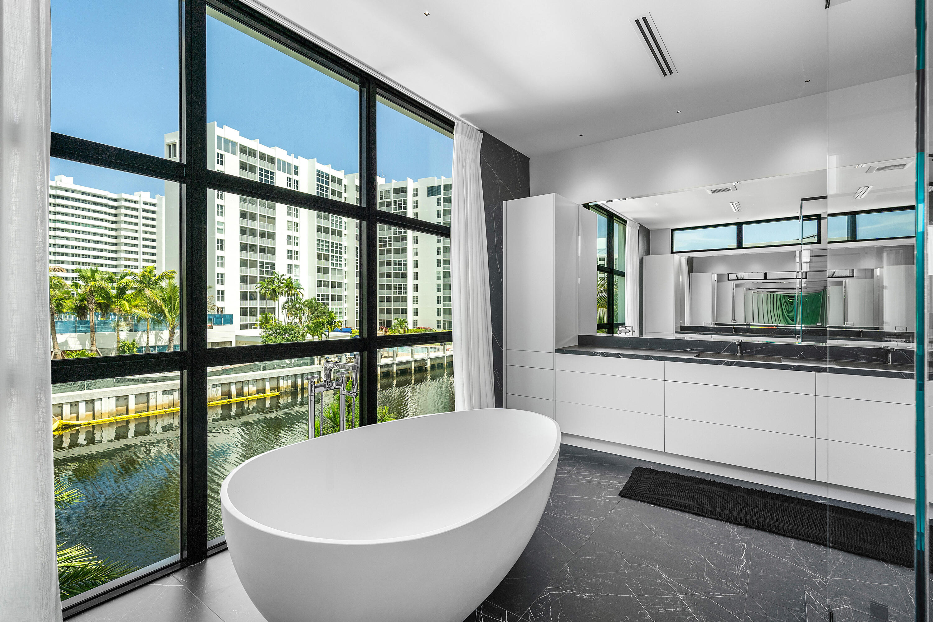 1670 E Terra Mar, Lauderdale By The Sea FL 33062