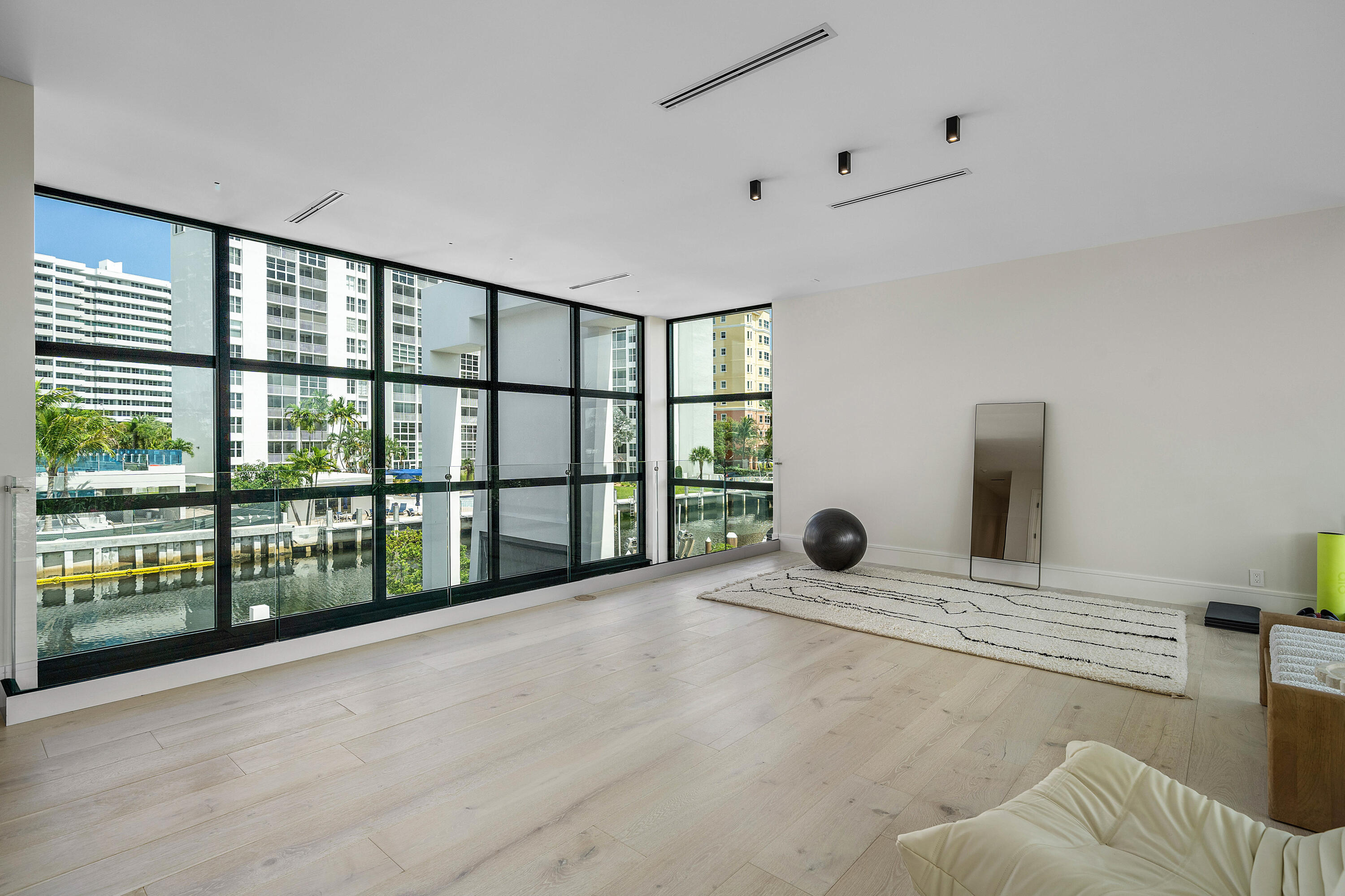 1670 E Terra Mar, Lauderdale By The Sea FL 33062