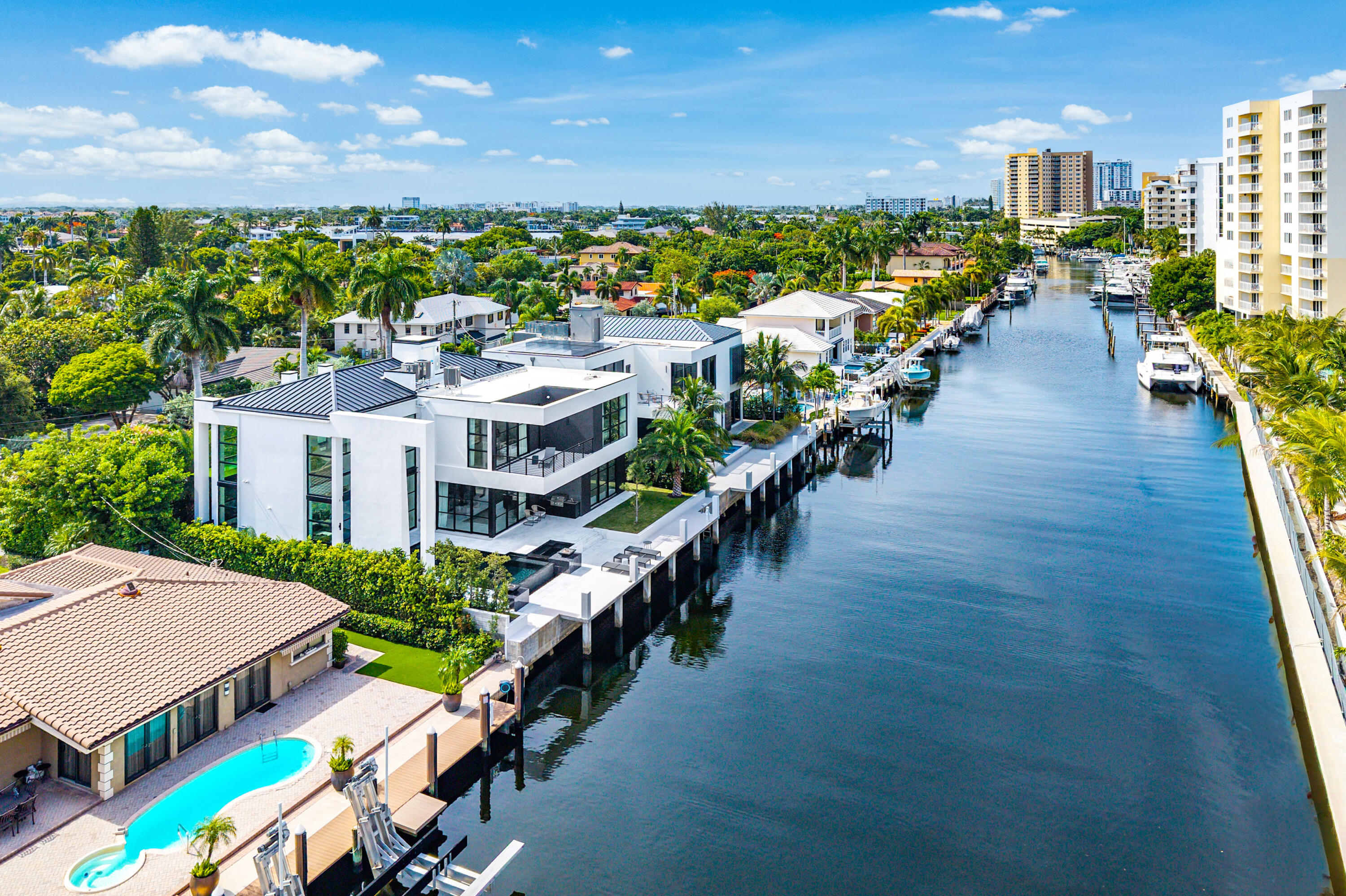 1670 E Terra Mar, Lauderdale By The Sea FL 33062