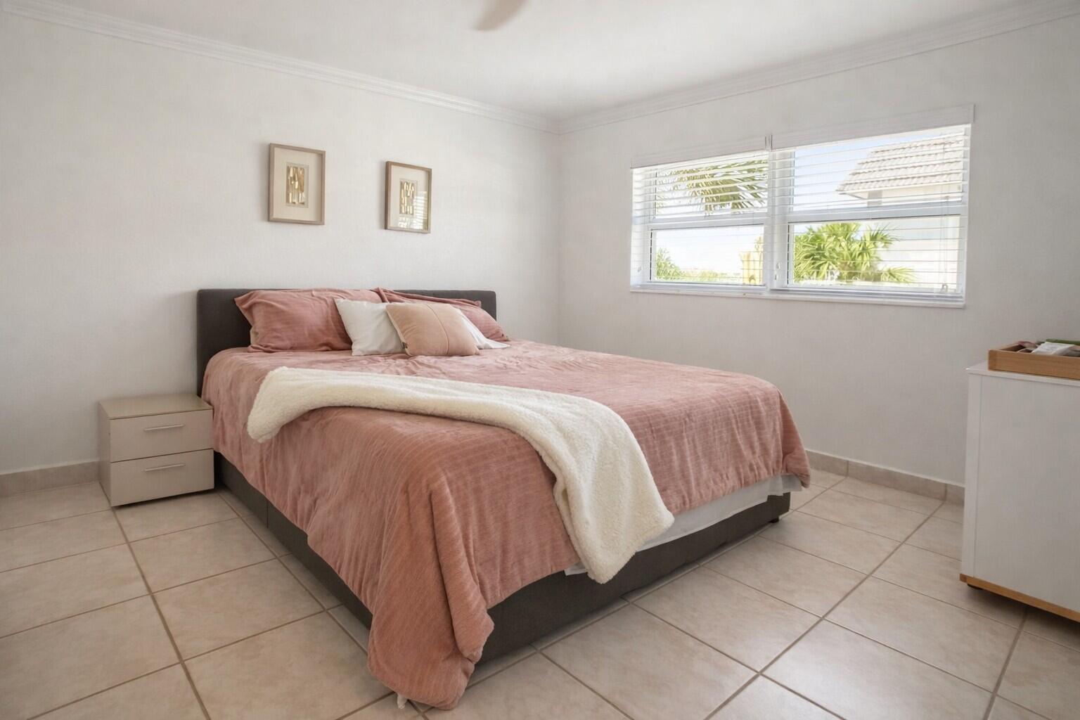 3111 NE 51st #301c, Fort Lauderdale FL 33308