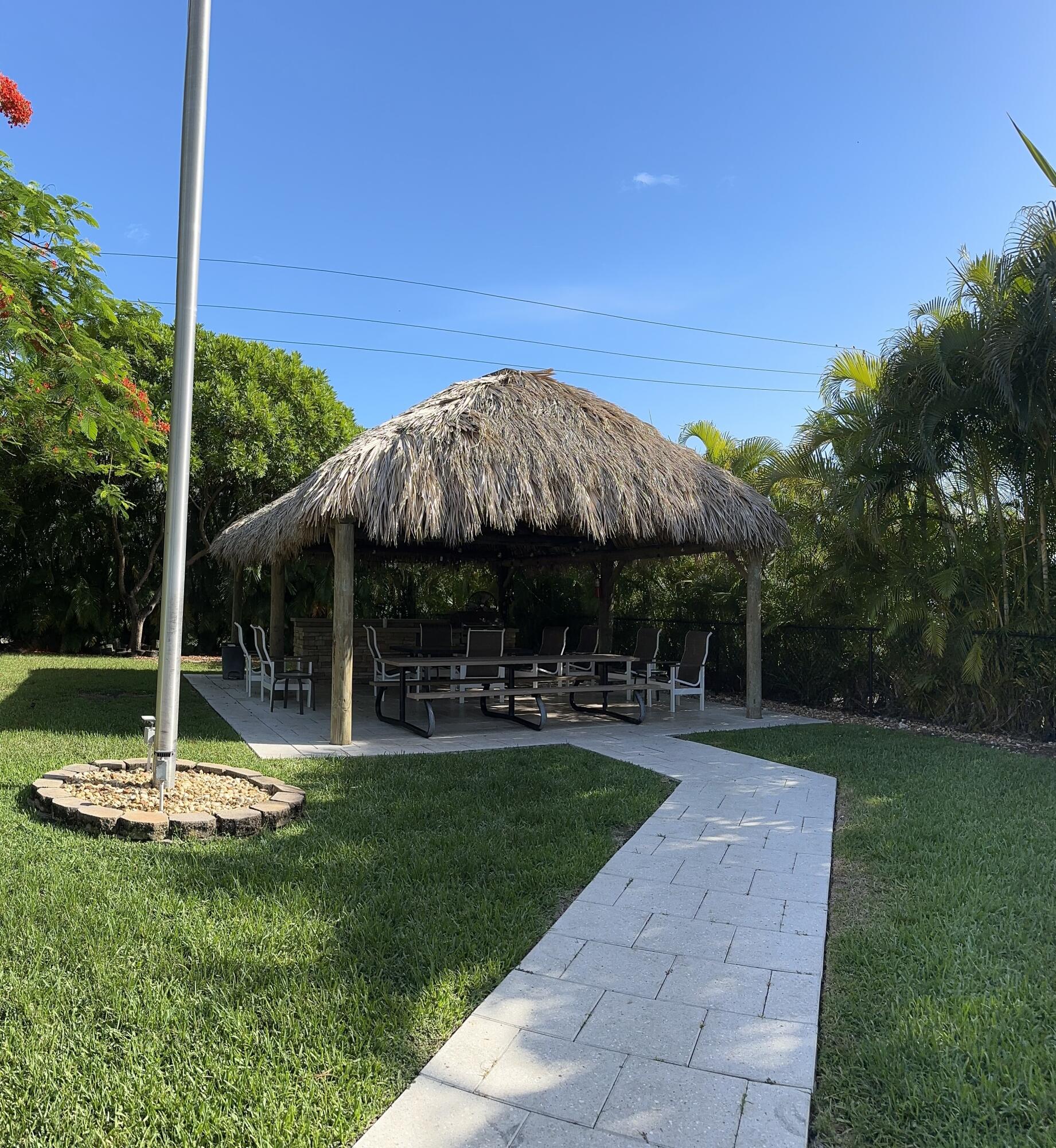 3111 NE 51st #301c, Fort Lauderdale FL 33308
