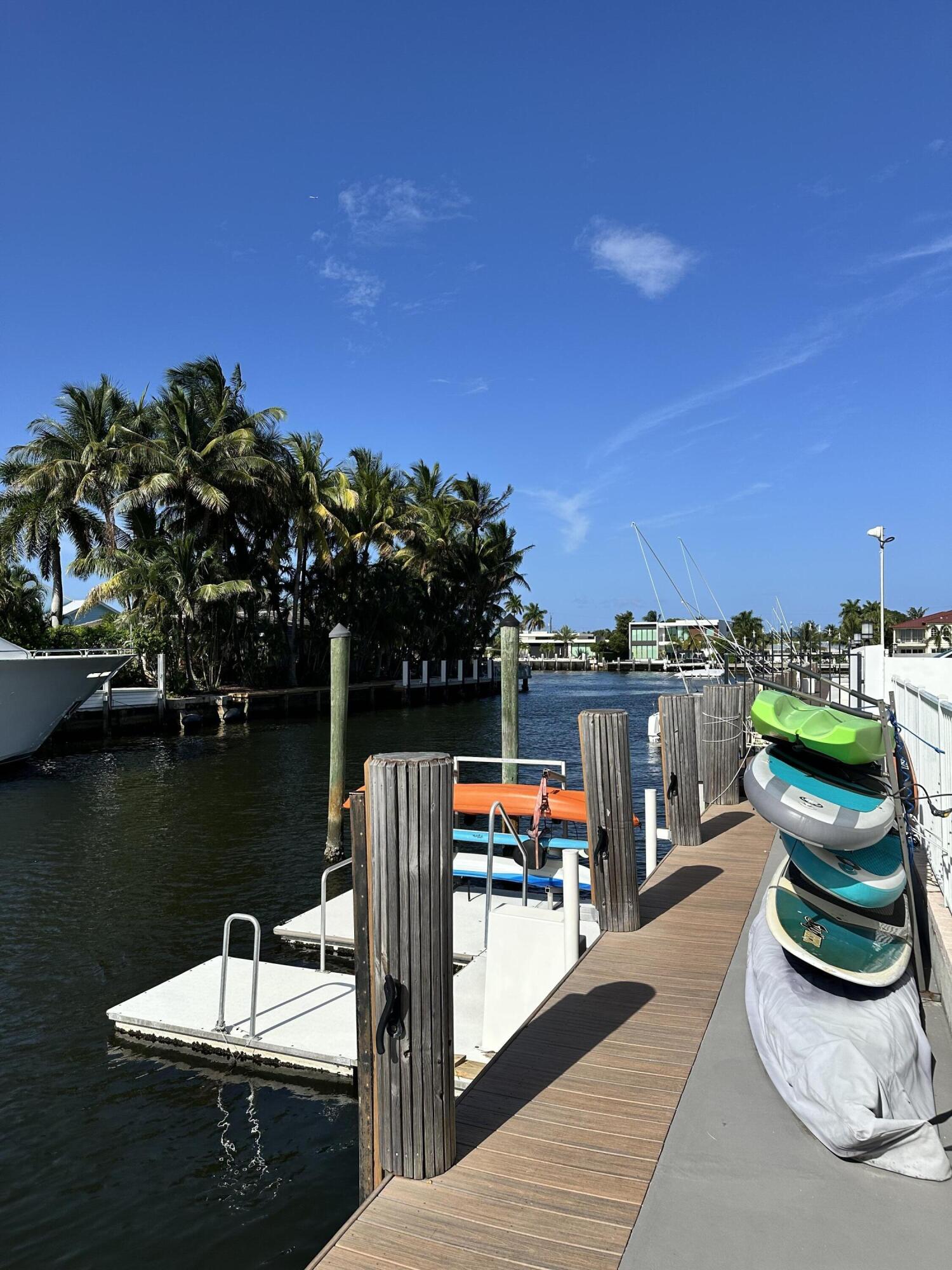 3111 NE 51st #301c, Fort Lauderdale FL 33308