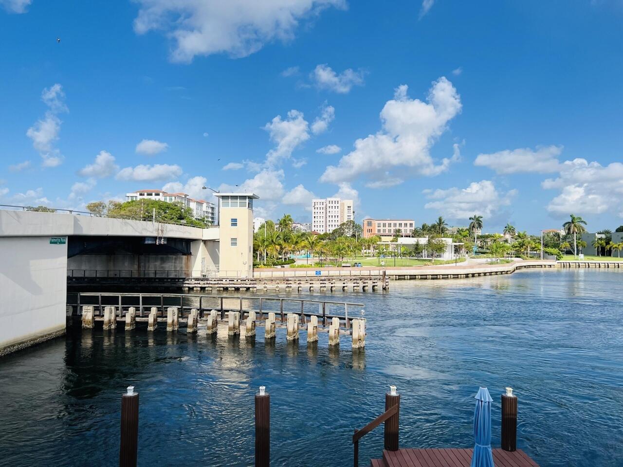 55 NE Spanish #2040, Boca Raton FL 33432