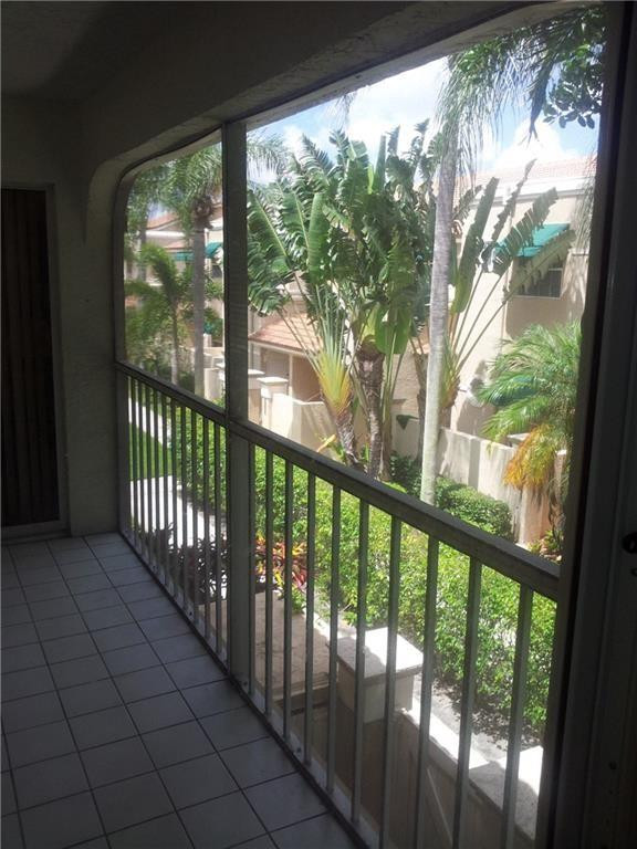 6584 Via Regina, Boca Raton FL 33433