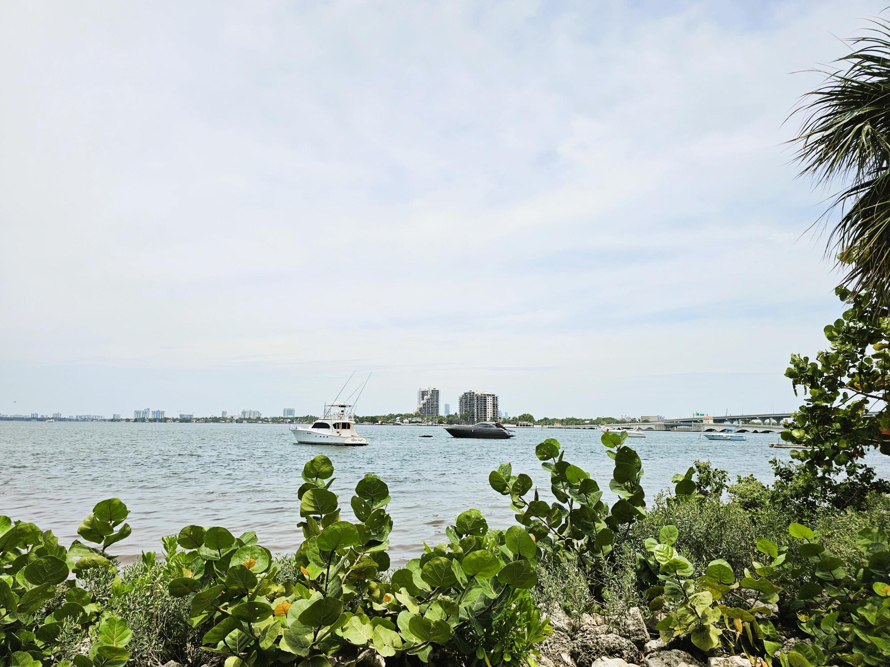 488 NE 18th #Apt 3508, Miami FL 33132