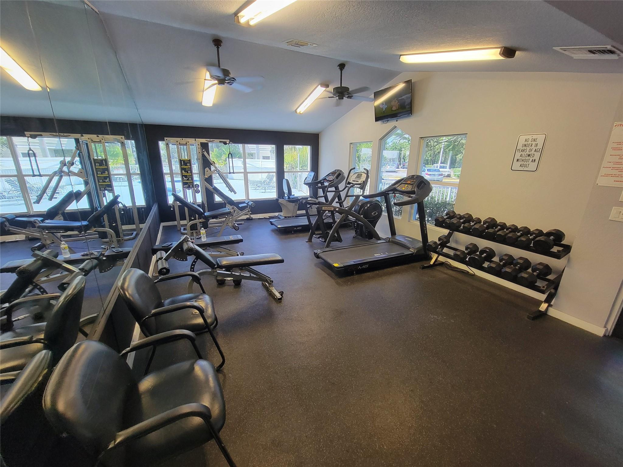3465 NW 44th #106, Oakland Park FL 33309