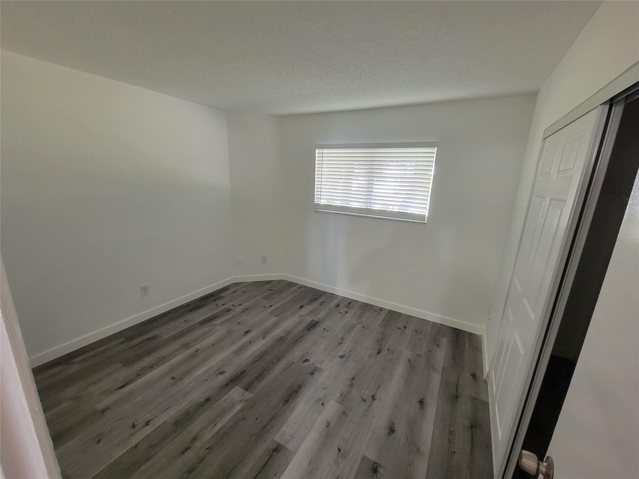 3465 NW 44th #106, Oakland Park FL 33309