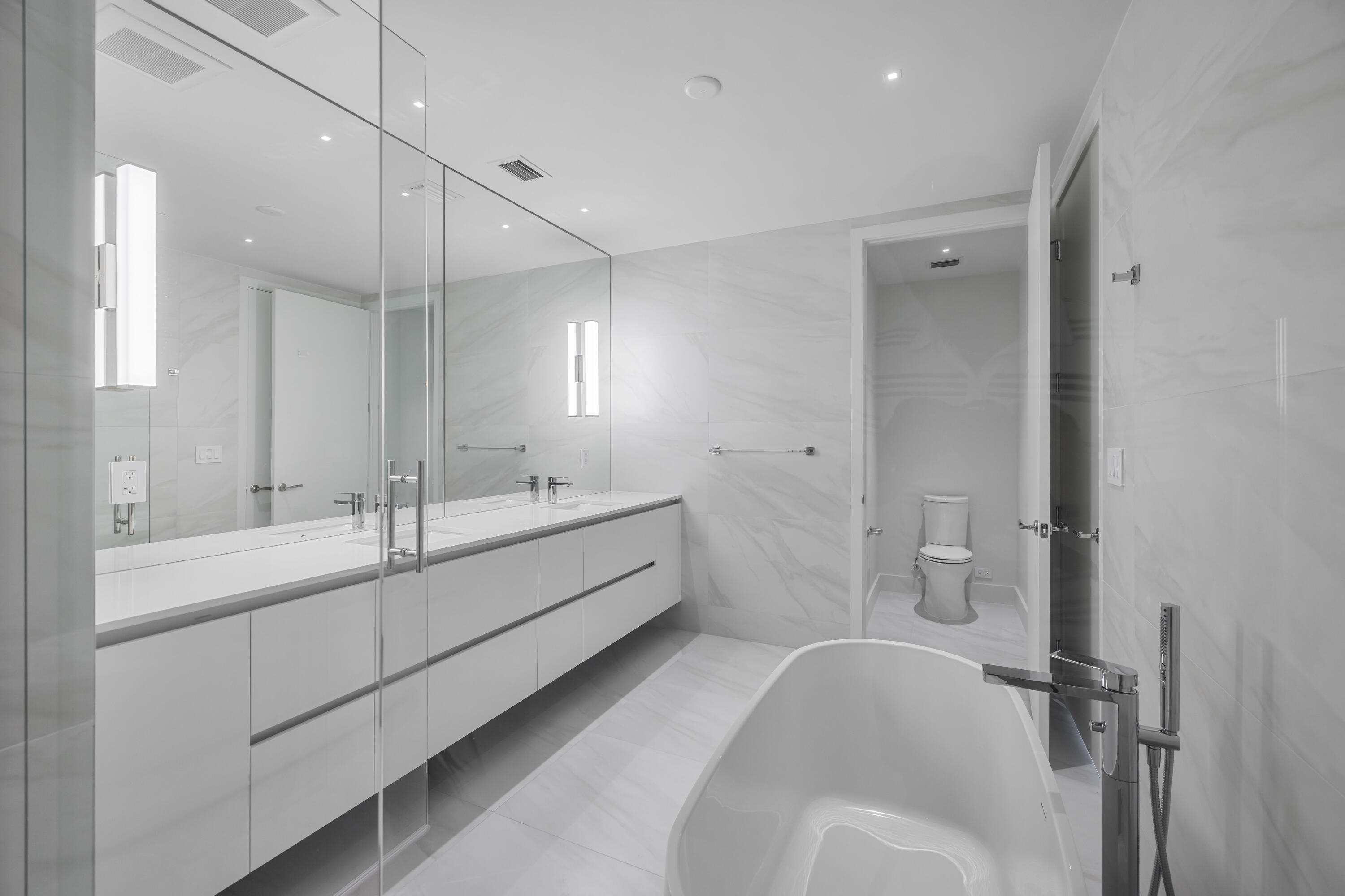 305 Briny #506, Pompano Beach FL 33062