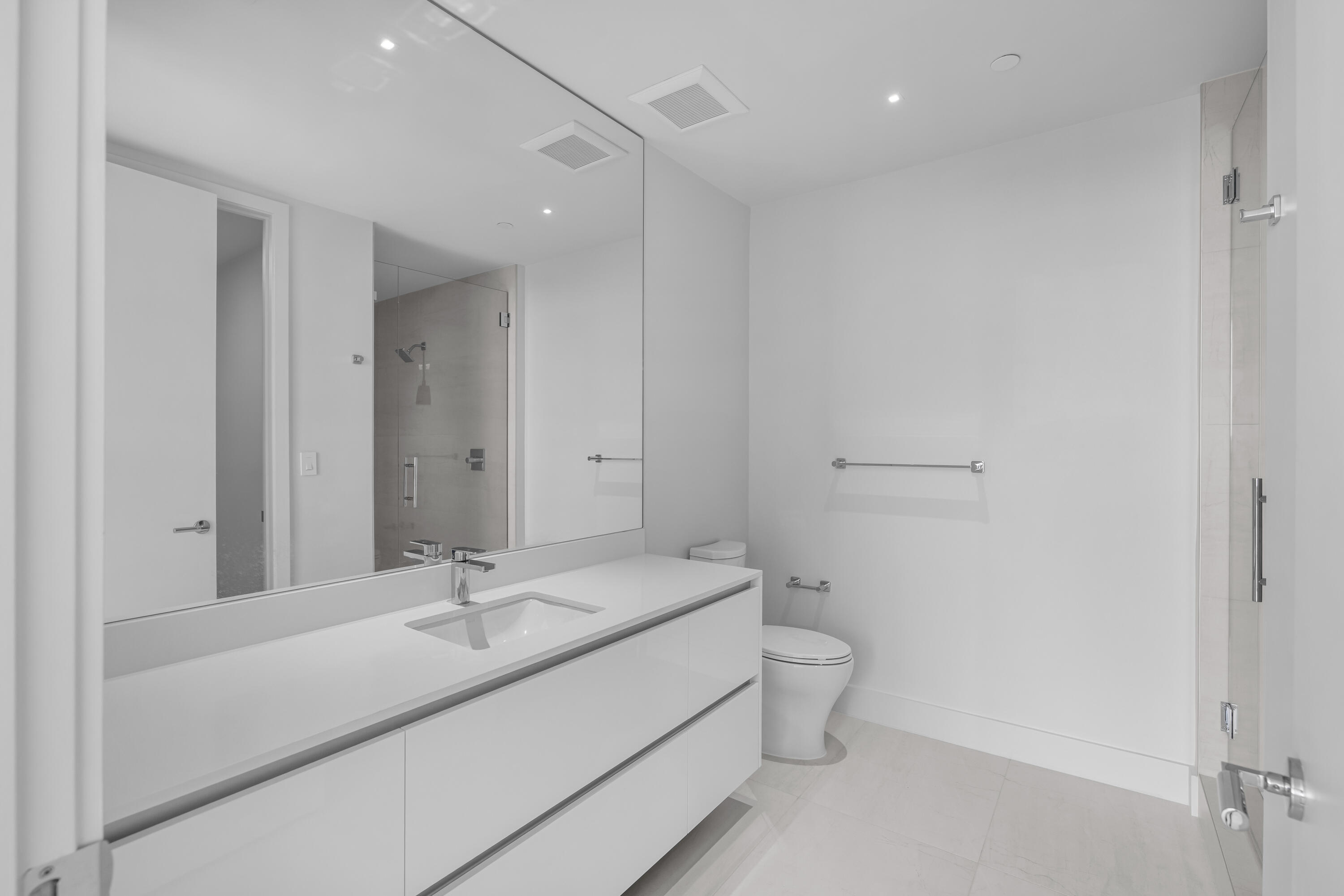 305 Briny #506, Pompano Beach FL 33062