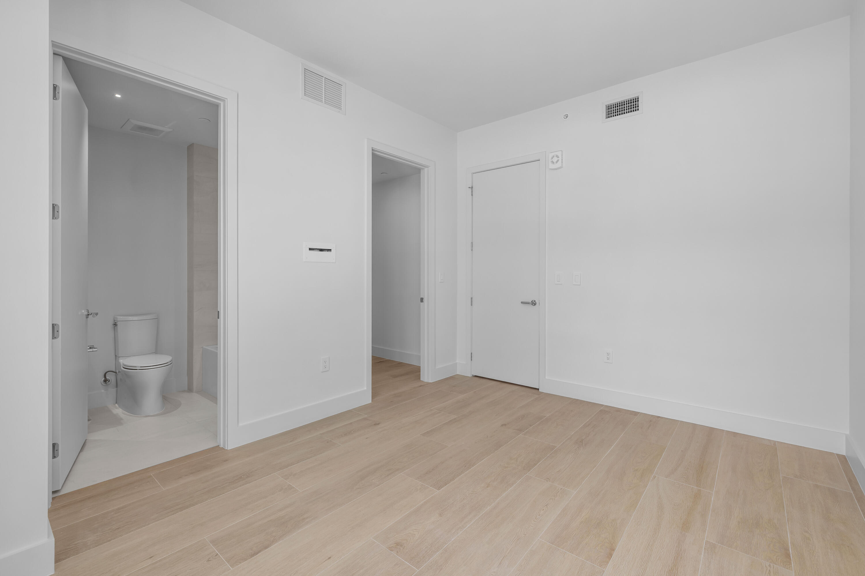 305 Briny #506, Pompano Beach FL 33062