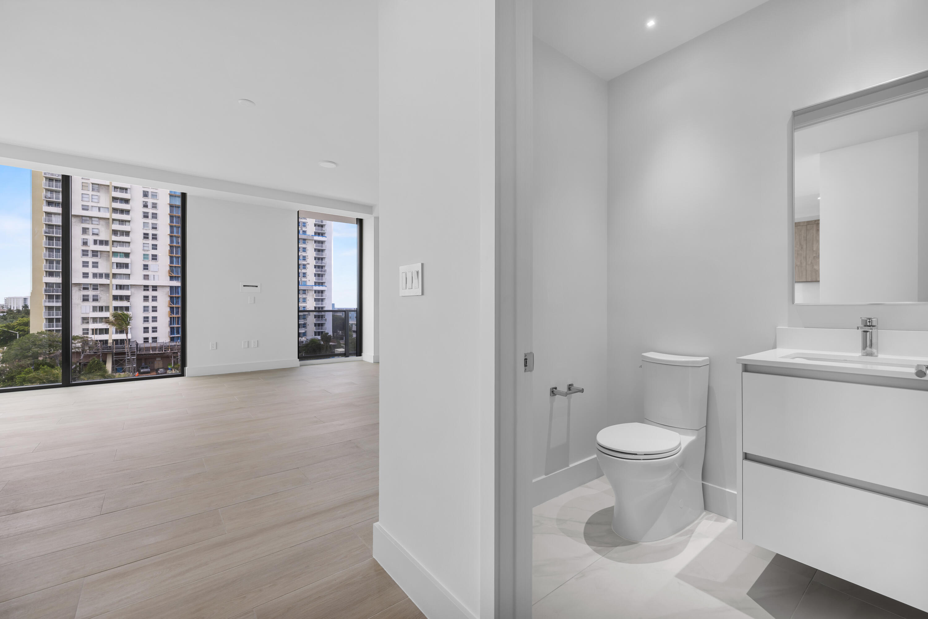 305 Briny #506, Pompano Beach FL 33062