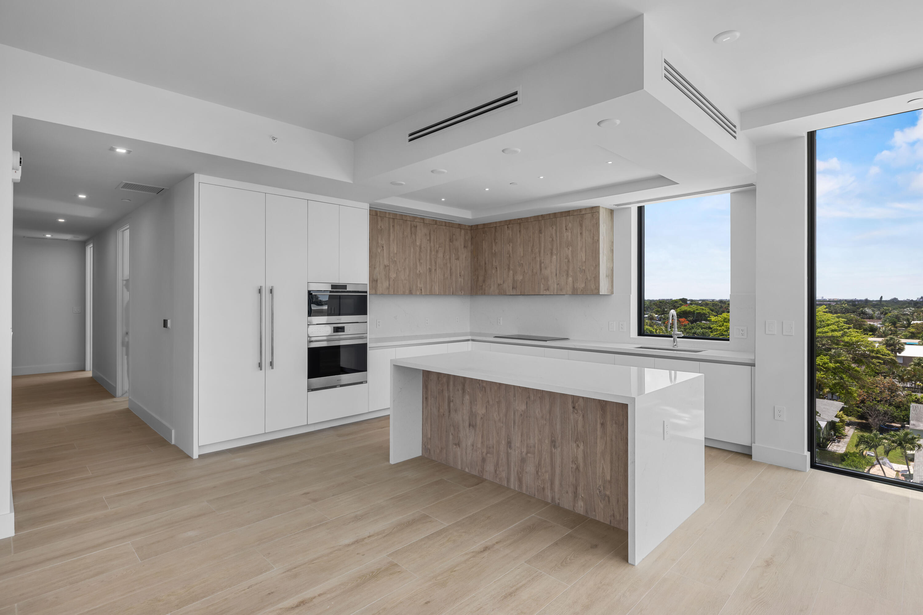 305 Briny #506, Pompano Beach FL 33062
