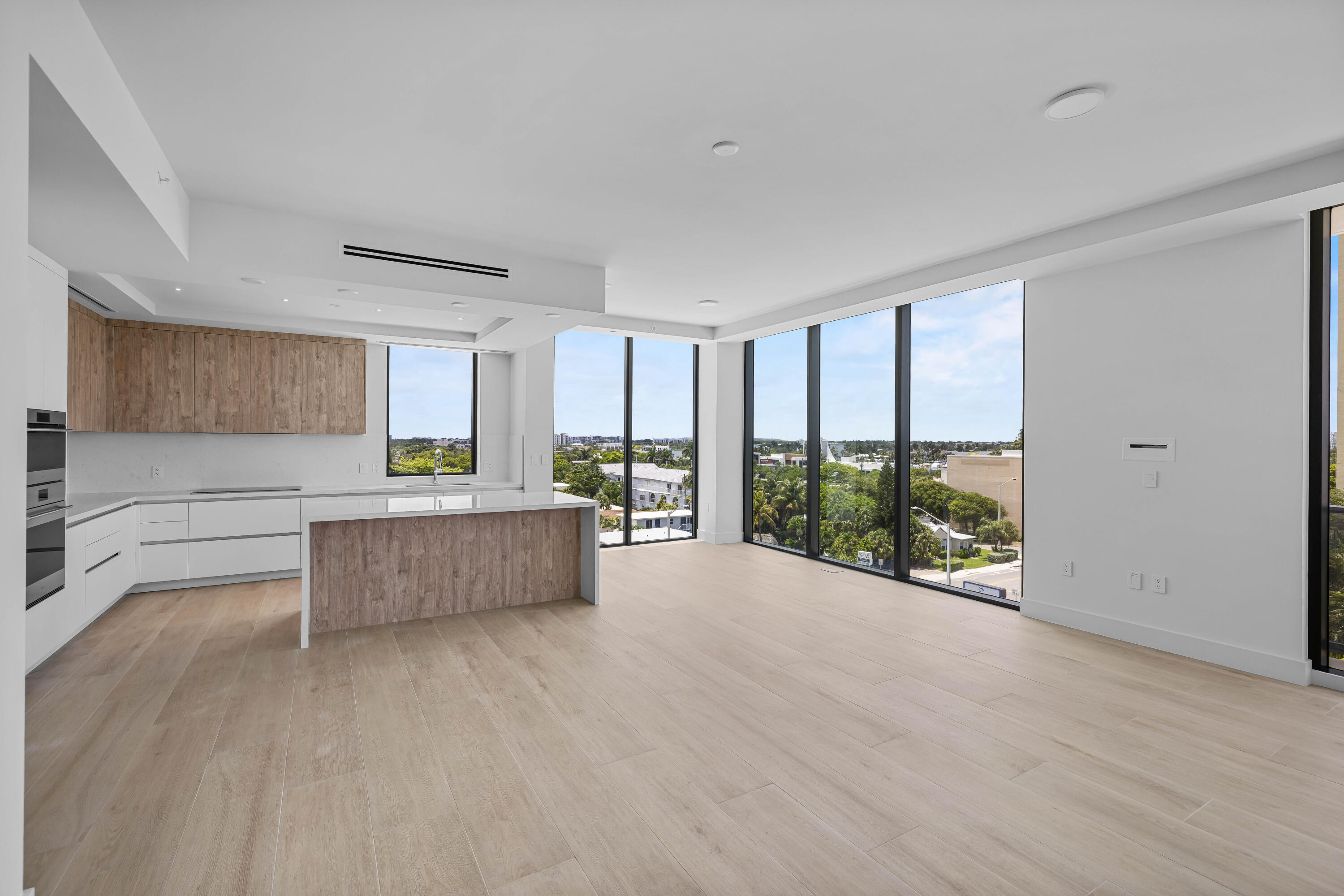305 Briny #506, Pompano Beach FL 33062