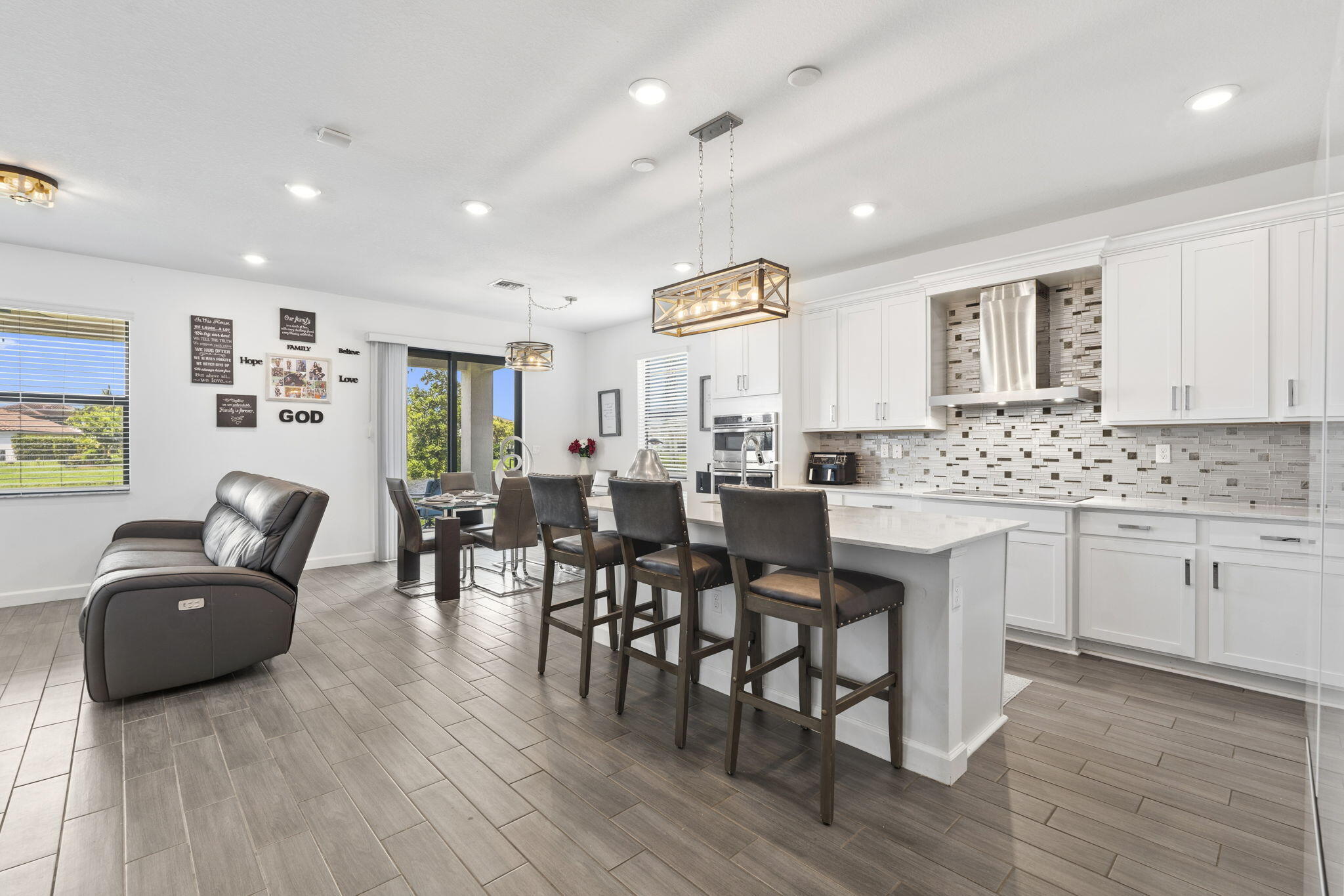 3124 Streng, Royal Palm Beach FL 33411
