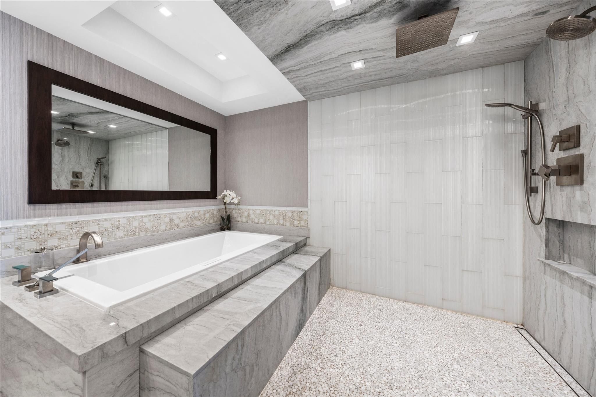 3200 N Ocean #2310, Fort Lauderdale FL 33308