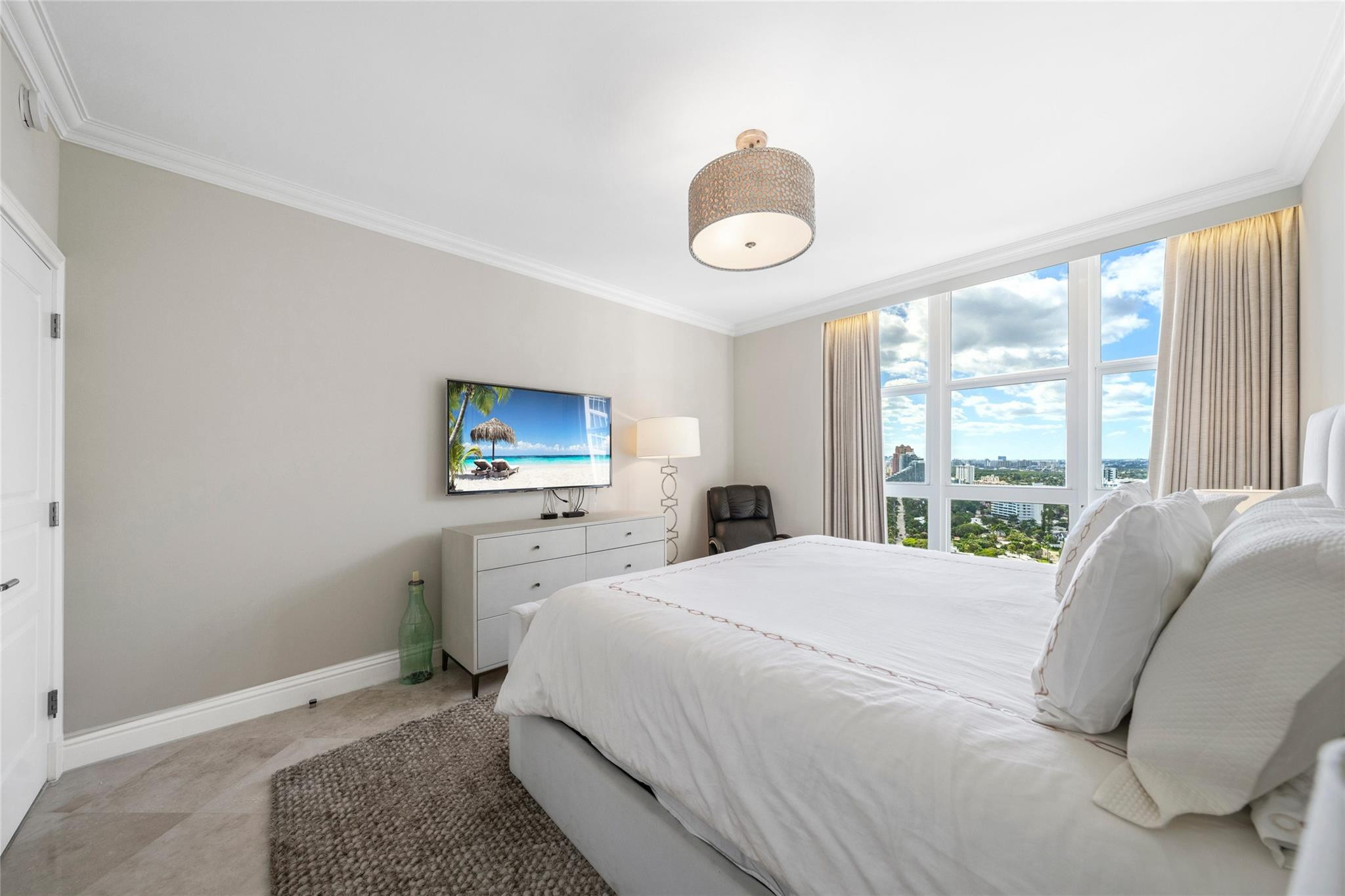 3200 N Ocean #2310, Fort Lauderdale FL 33308