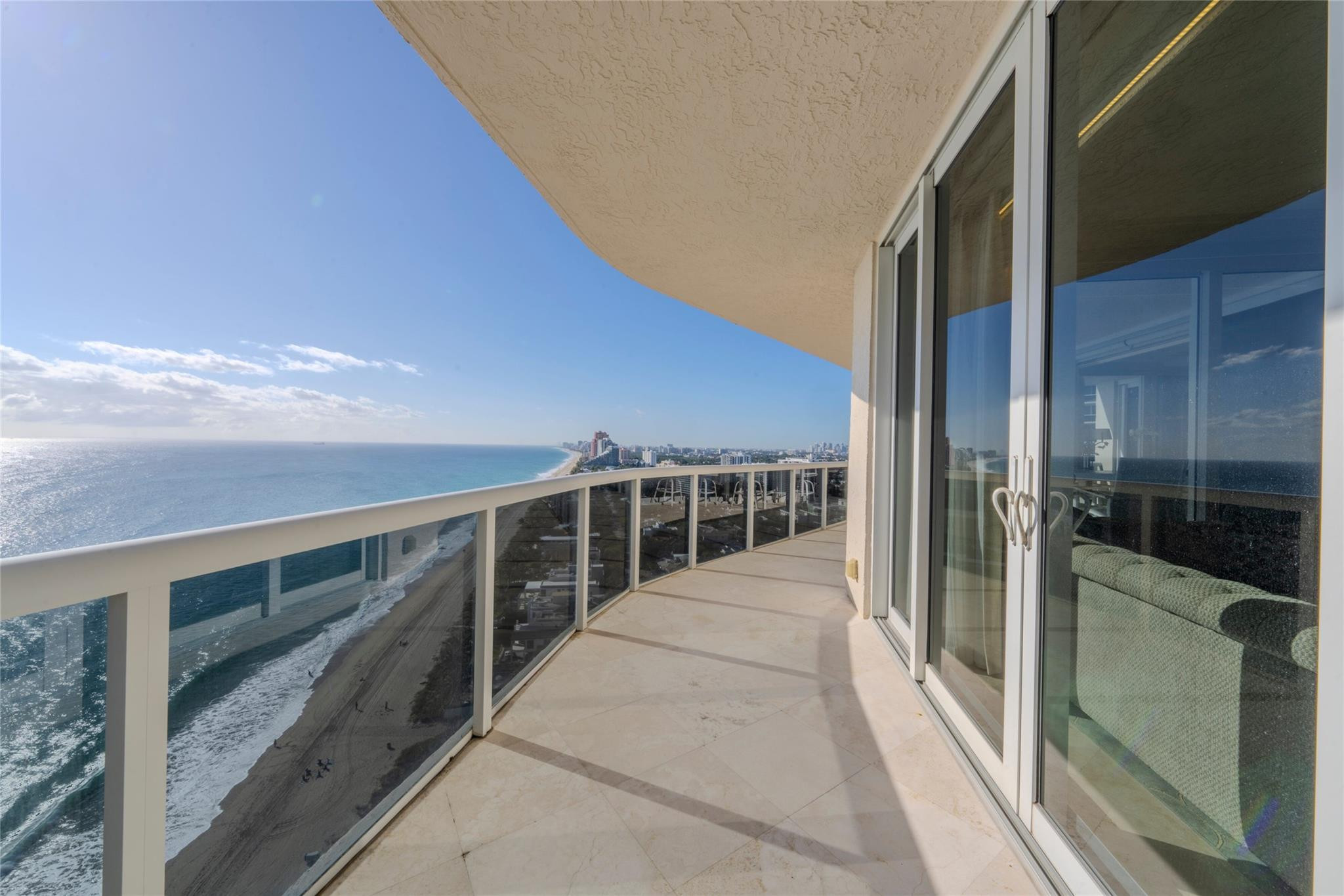 3200 N Ocean #2310, Fort Lauderdale FL 33308