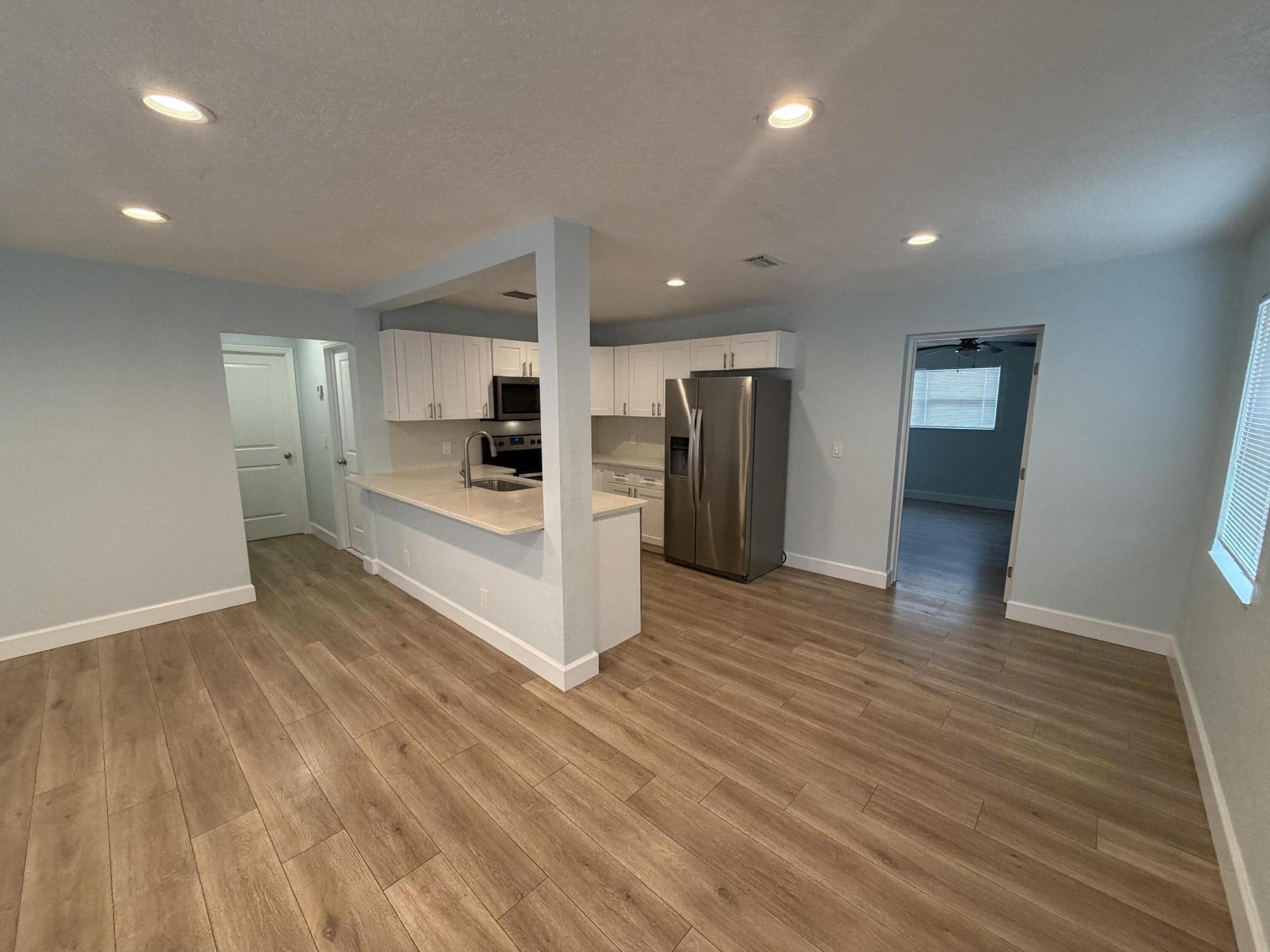 442 Winters, West Palm Beach FL 33405