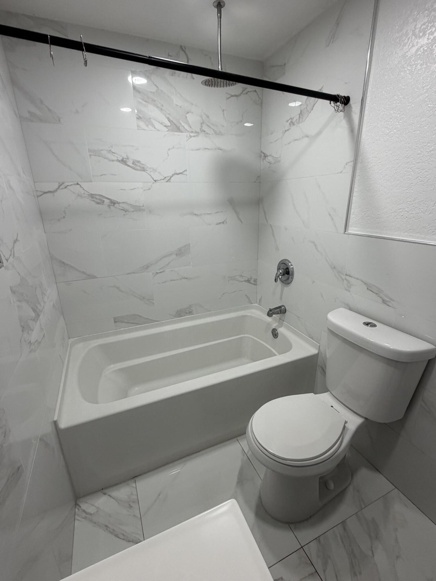 442 Winters, West Palm Beach FL 33405