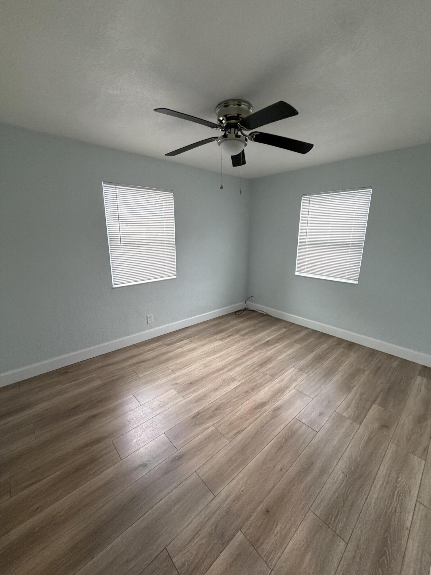 442 Winters, West Palm Beach FL 33405