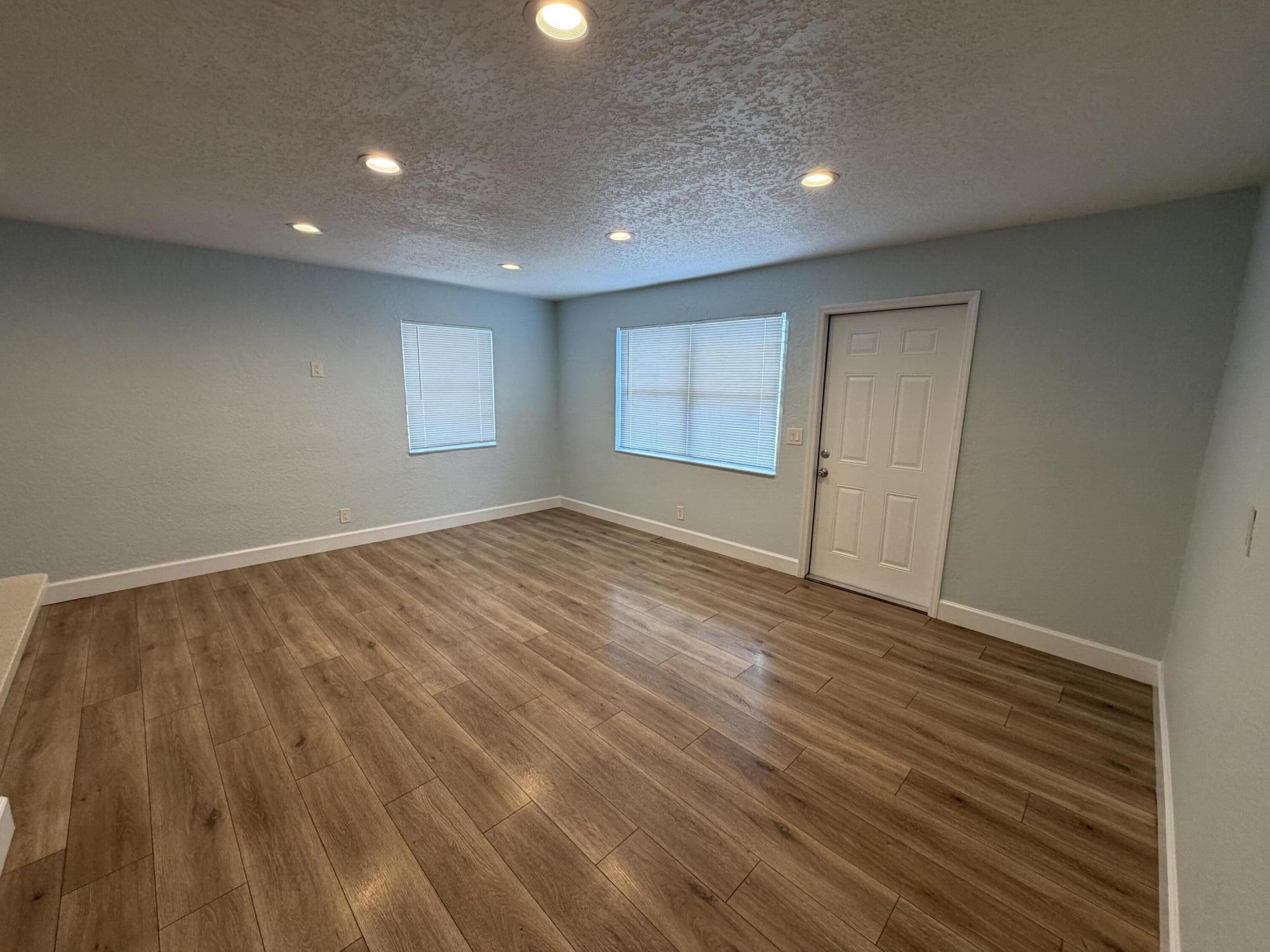 442 Winters, West Palm Beach FL 33405