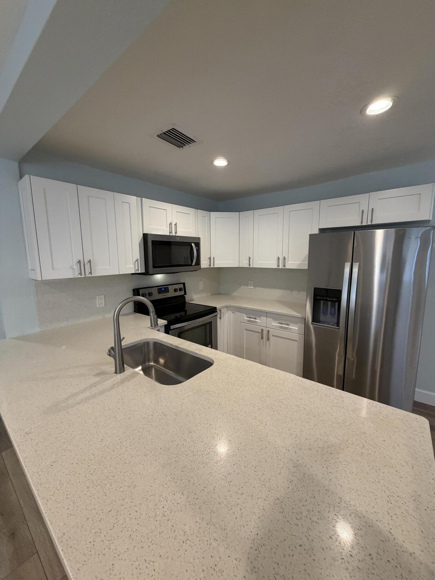 442 Winters, West Palm Beach FL 33405