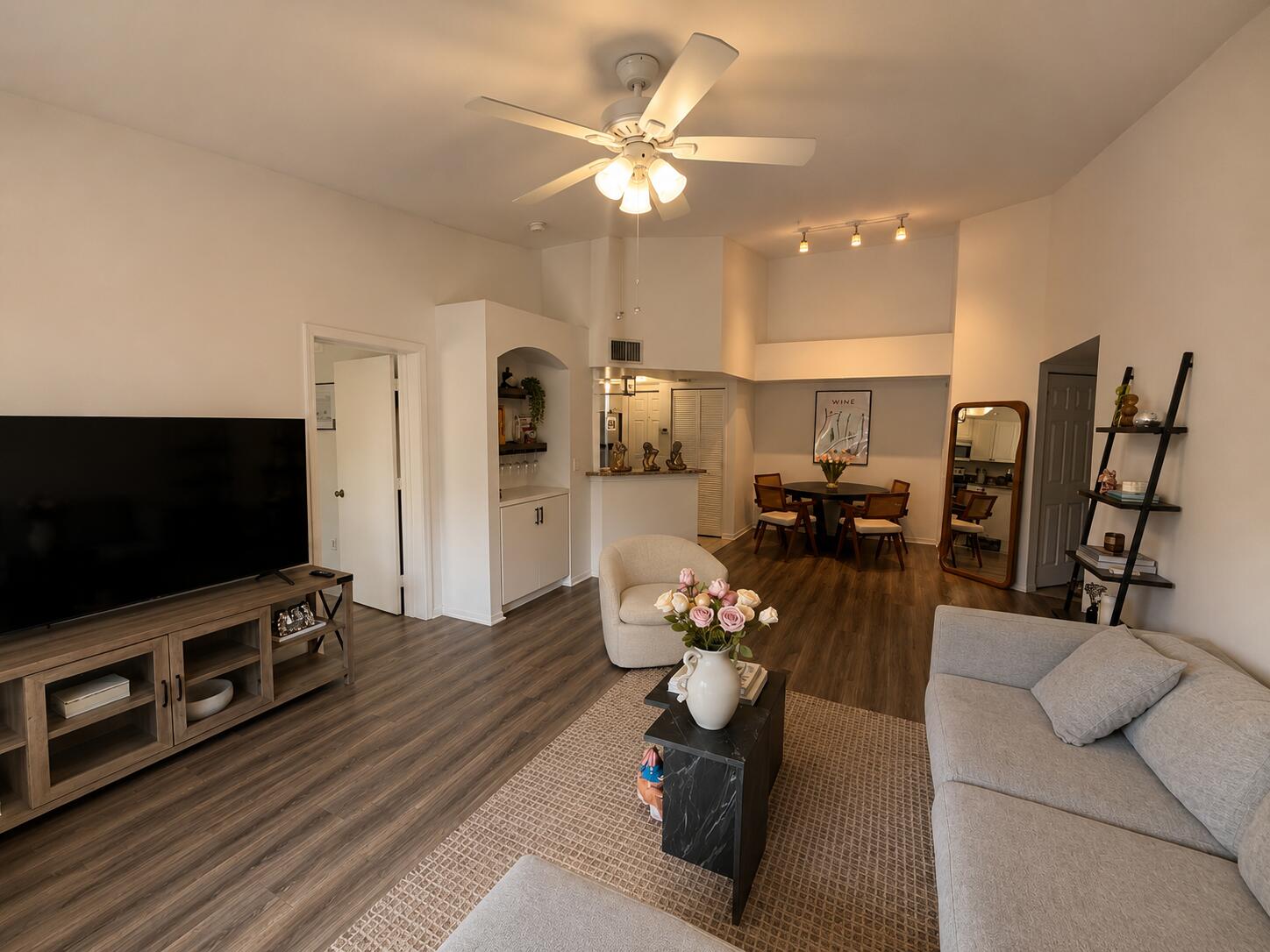 600 Crestwood #617, Royal Palm Beach FL 33411