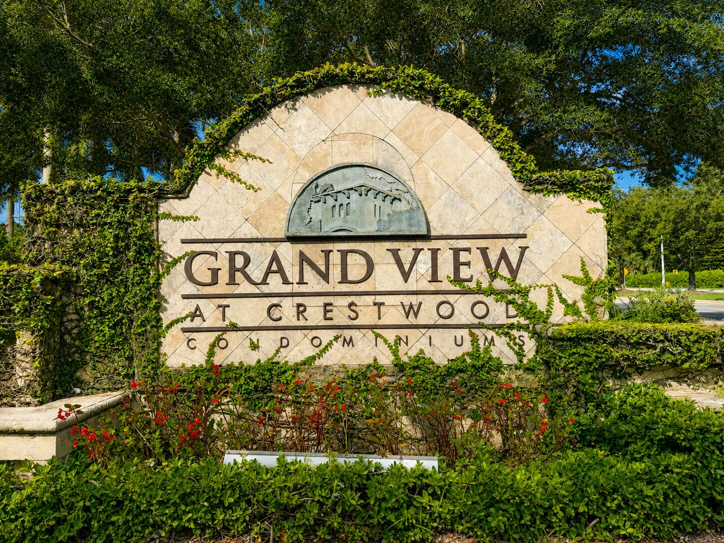 600 Crestwood #617, Royal Palm Beach FL 33411