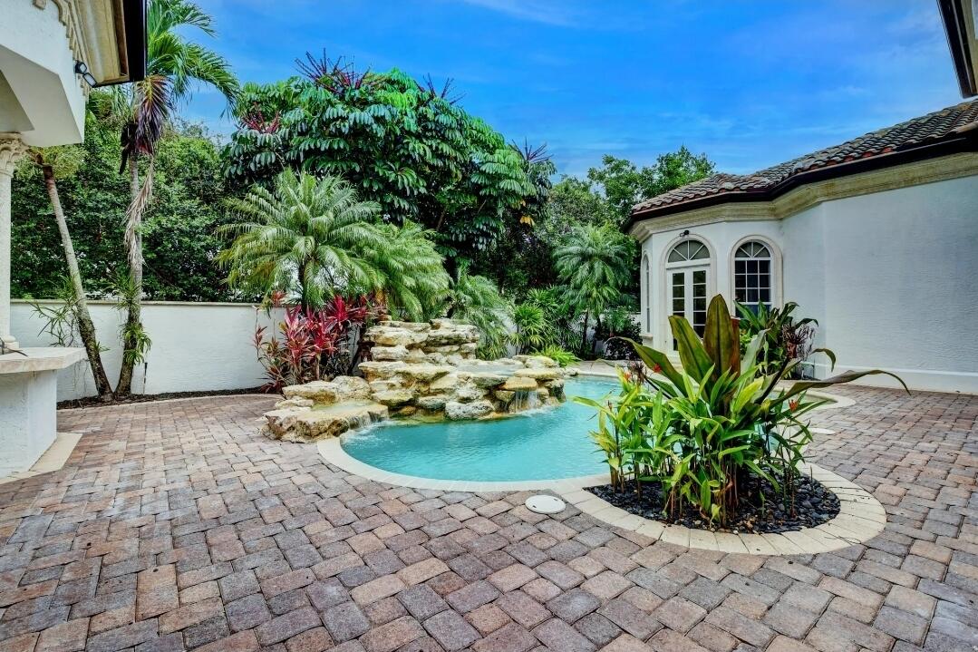 7635 Mandarin, Boca Raton FL 33433