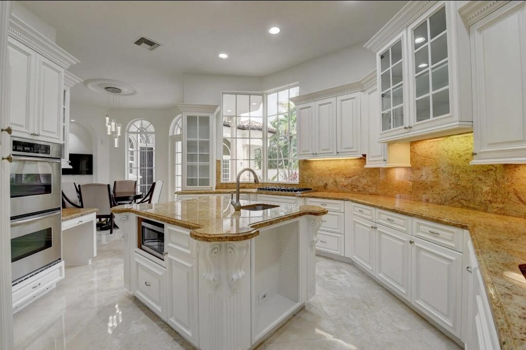 7635 Mandarin, Boca Raton FL 33433